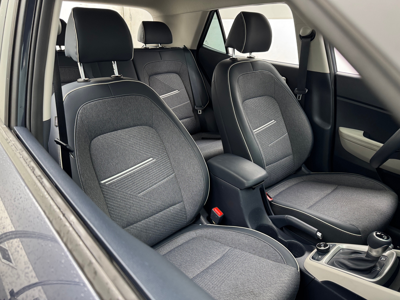 Thumbnail: 2024 Hyundai Venue - 2