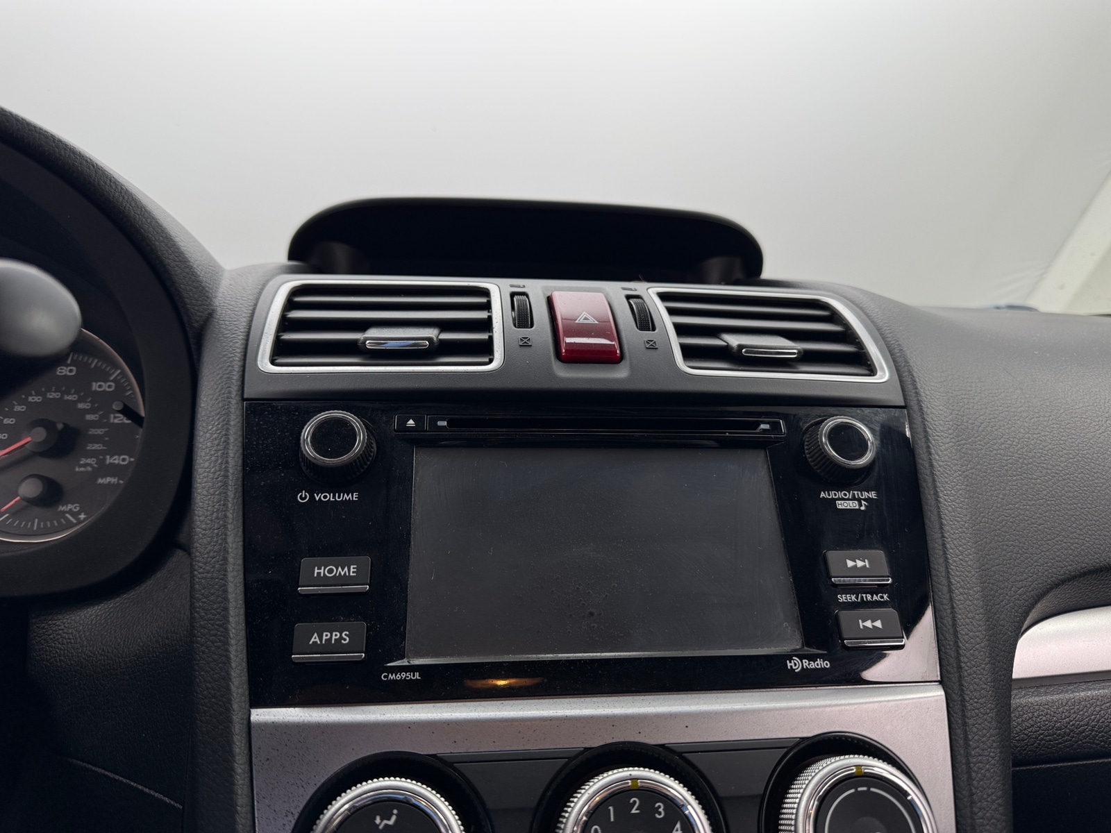 Thumbnail: 2017 Subaru Crosstrek - 4