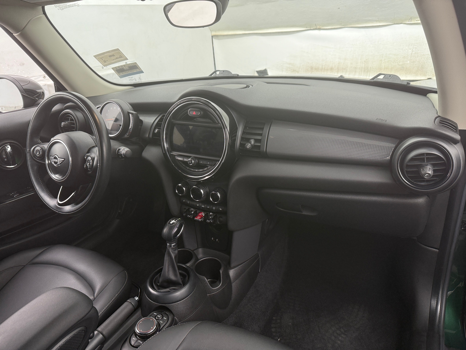 Thumbnail: 2019 MINI Cooper Hardtop - 3