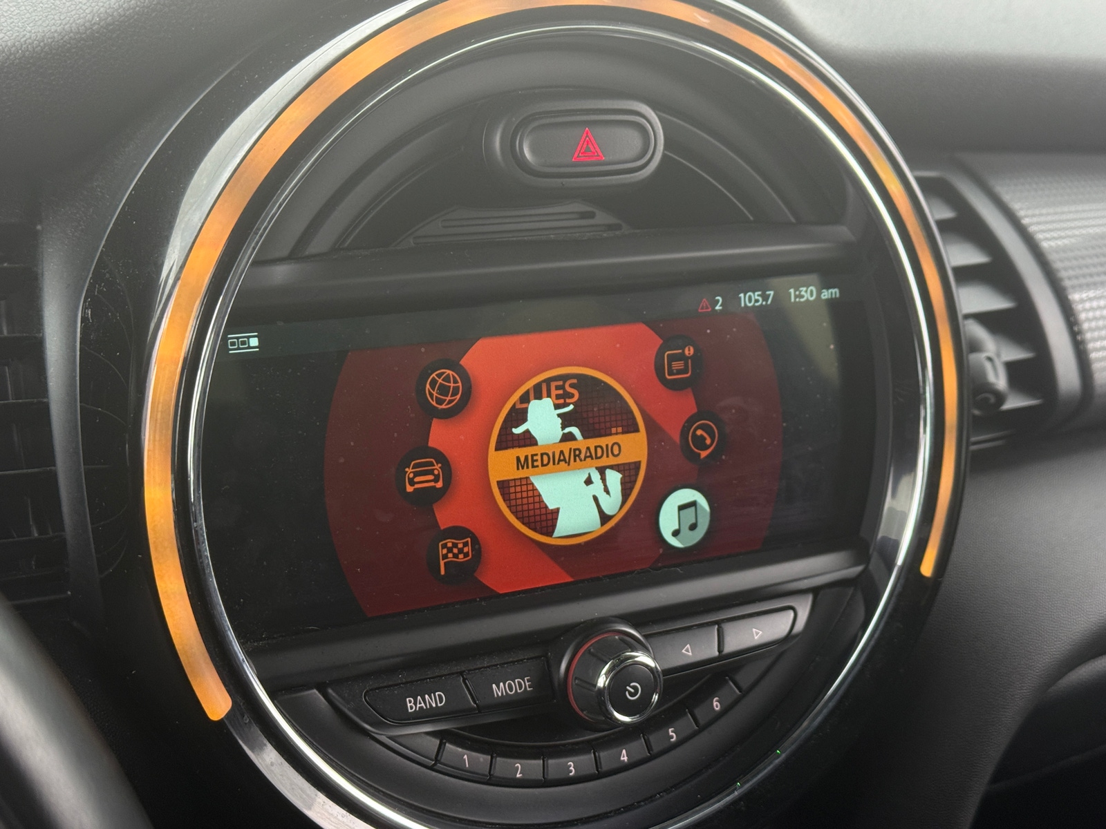 Thumbnail: 2019 MINI Cooper Hardtop - 4