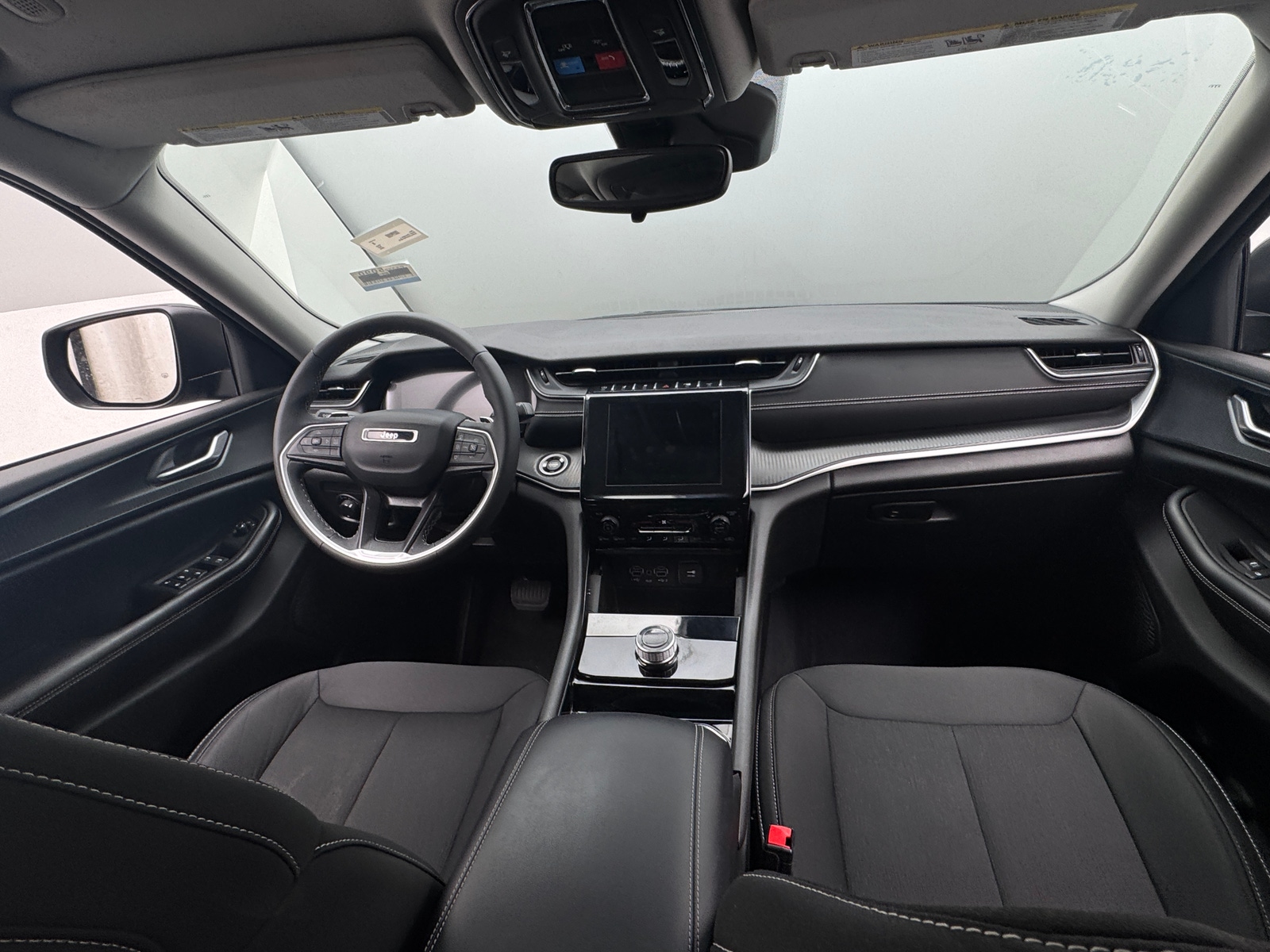 Thumbnail: 2023 Jeep Grand Cherokee L - 3