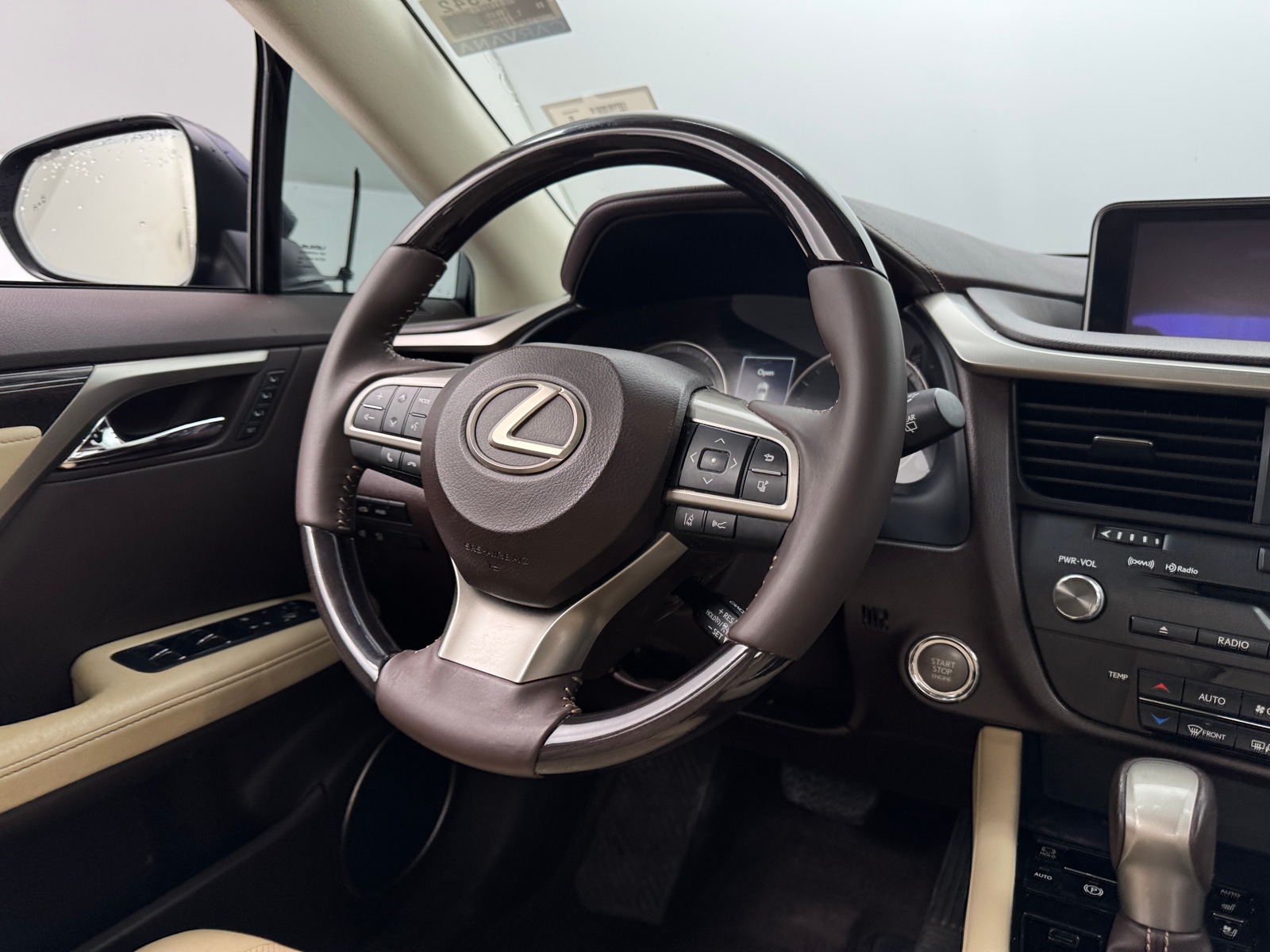 Thumbnail: 2016 Lexus RX - 4