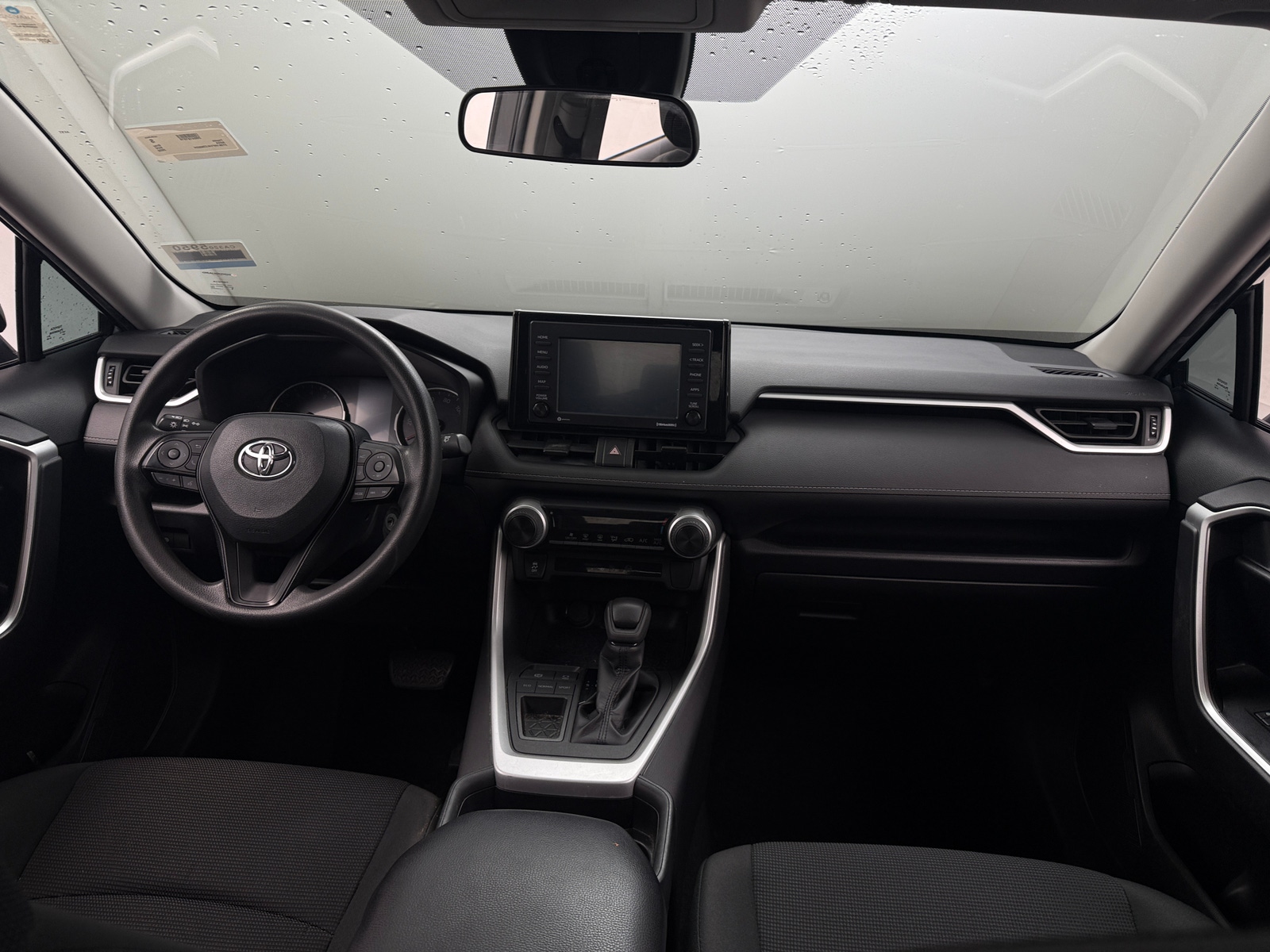 Thumbnail: 2020 Toyota RAV4 - 3