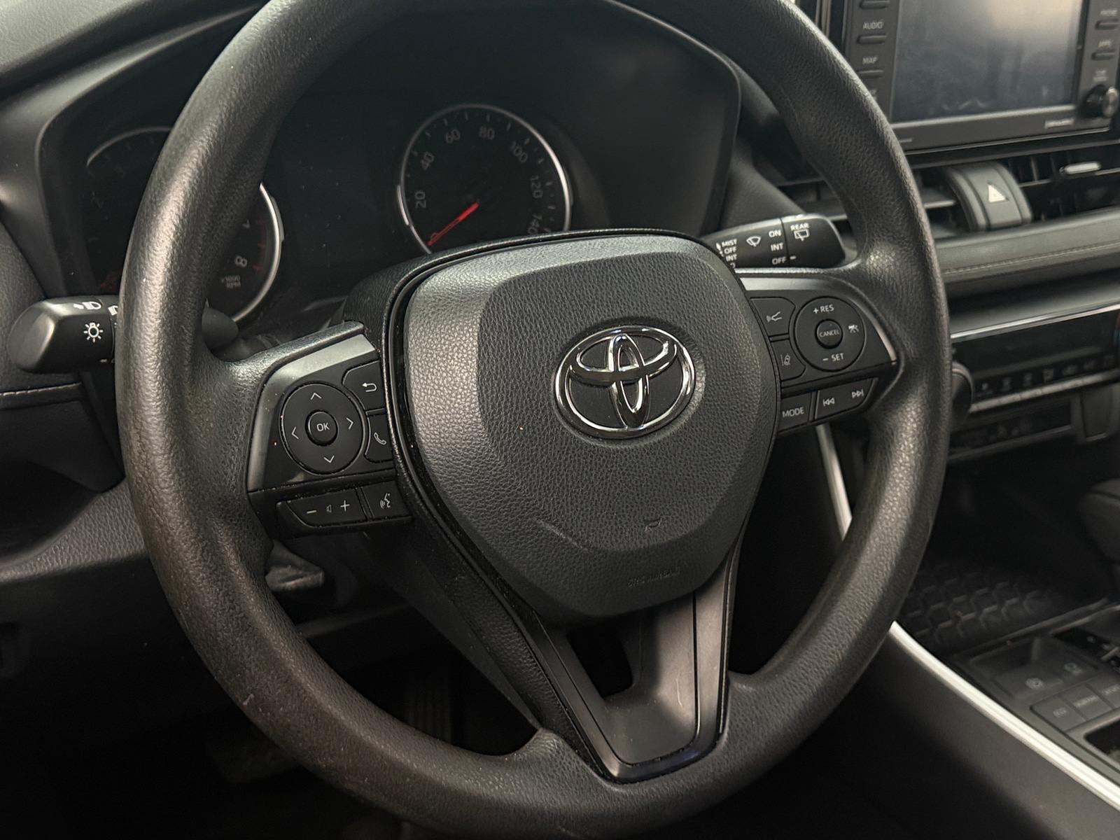 Thumbnail: 2020 Toyota RAV4 - 5