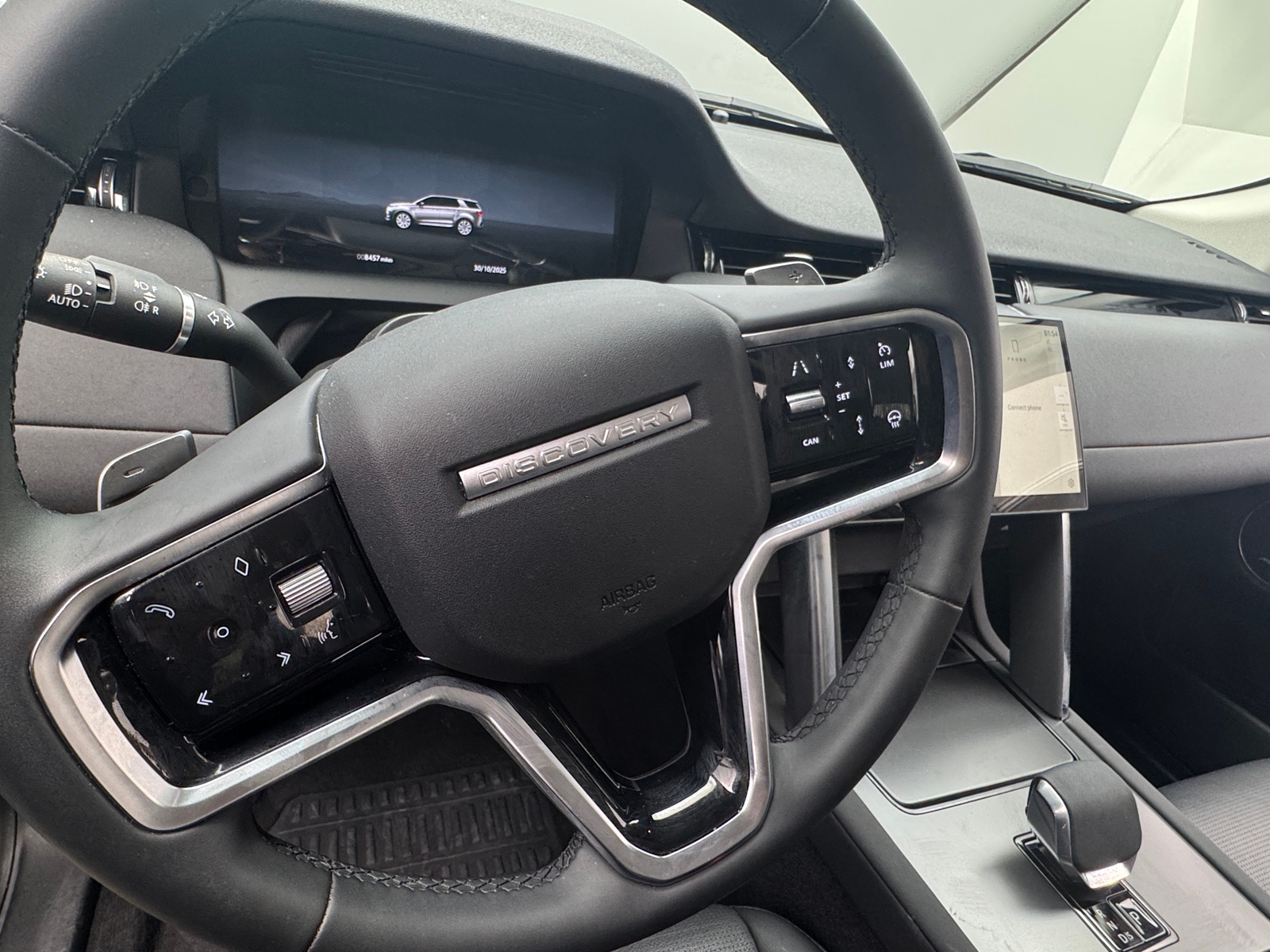 Thumbnail: 2024 Land Rover Discovery Sport - 4