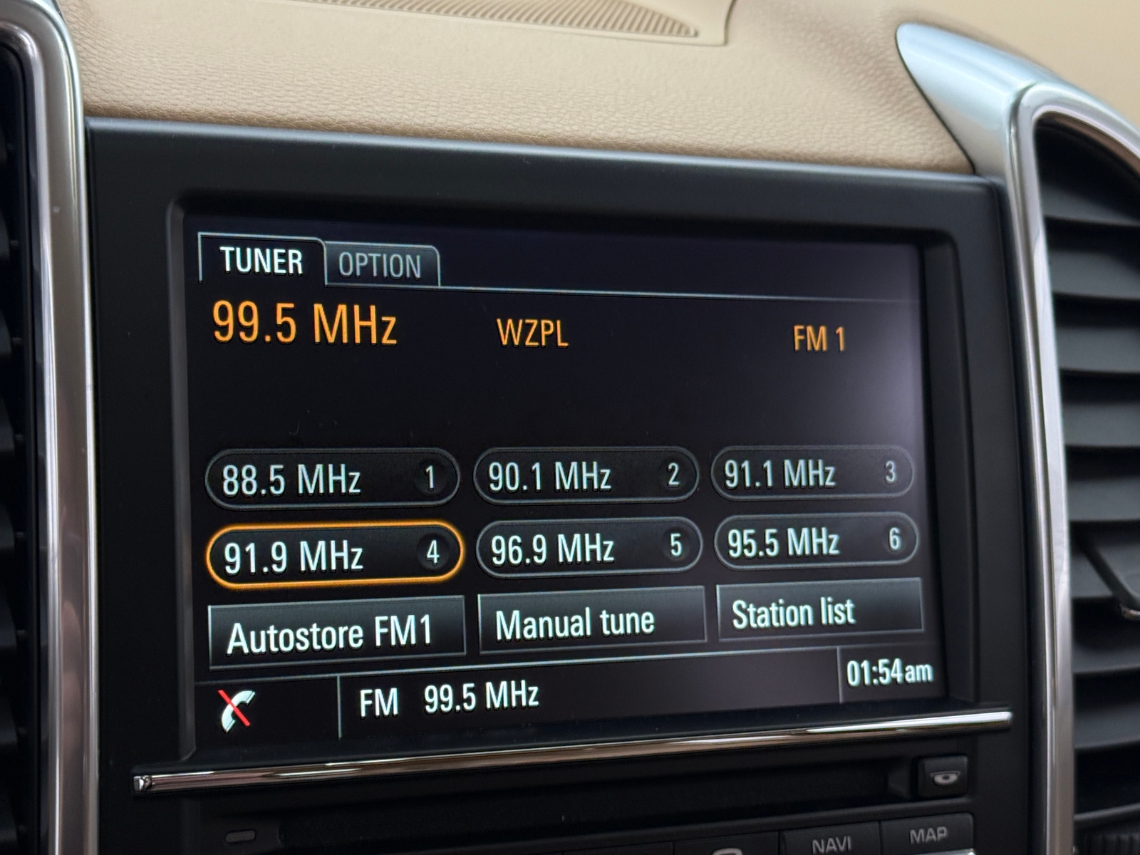 Thumbnail: 2013 Porsche Cayenne - 3