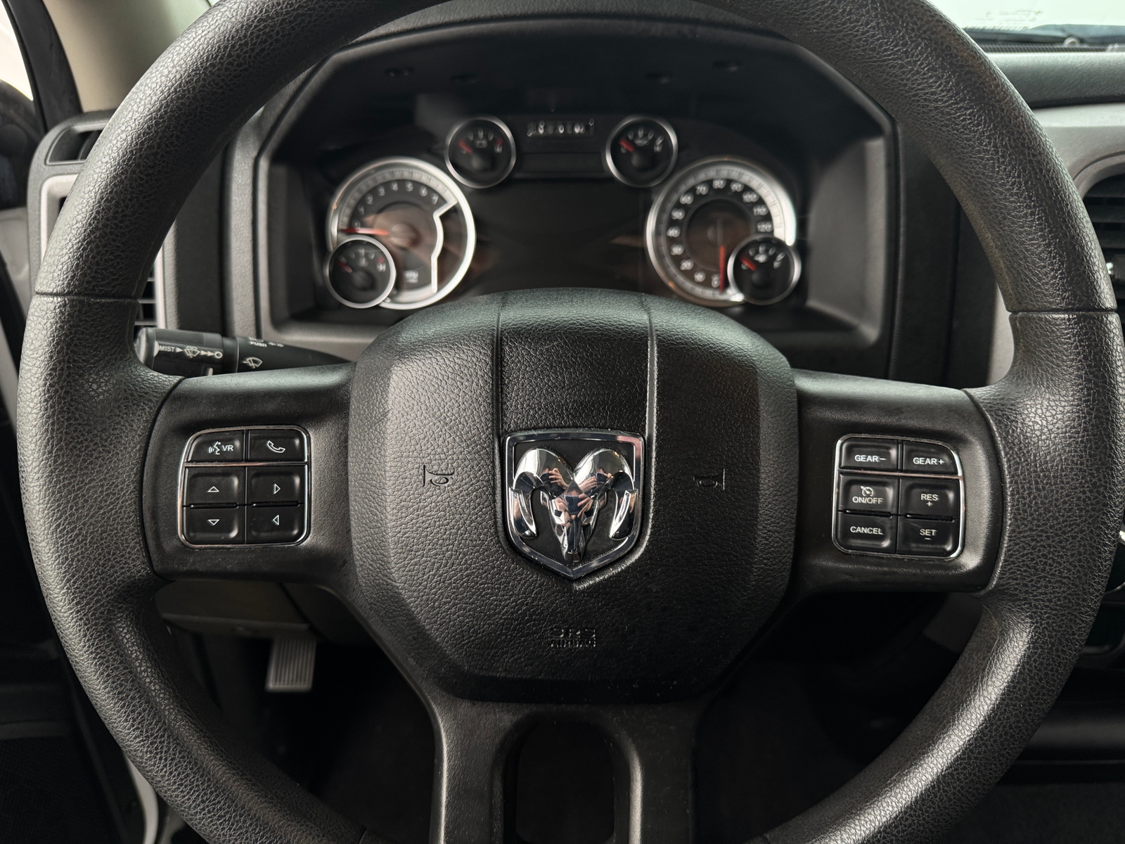 Thumbnail: 2021 RAM 1500 Classic - 5