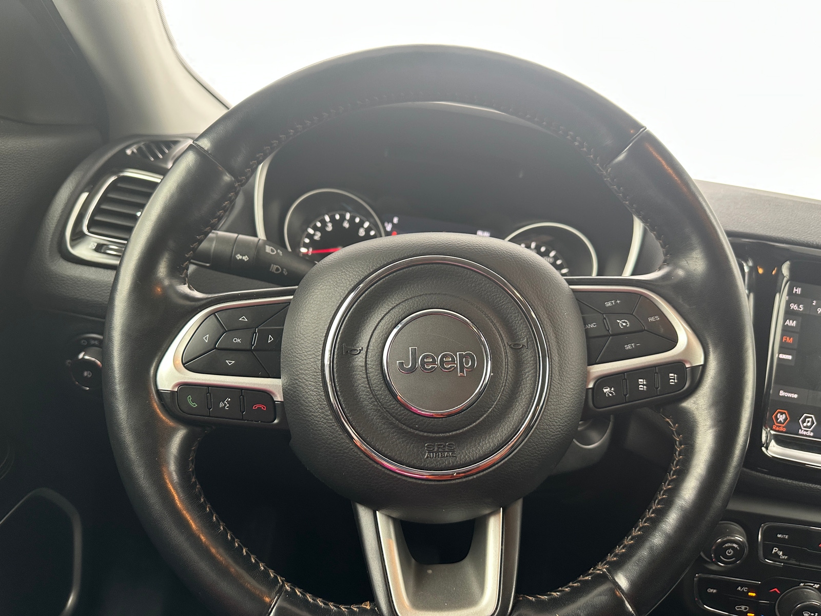 Thumbnail: 2021 Jeep Compass - 4