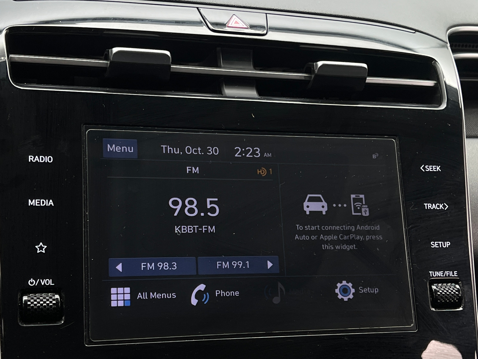 Thumbnail: 2022 Hyundai Tucson - 4