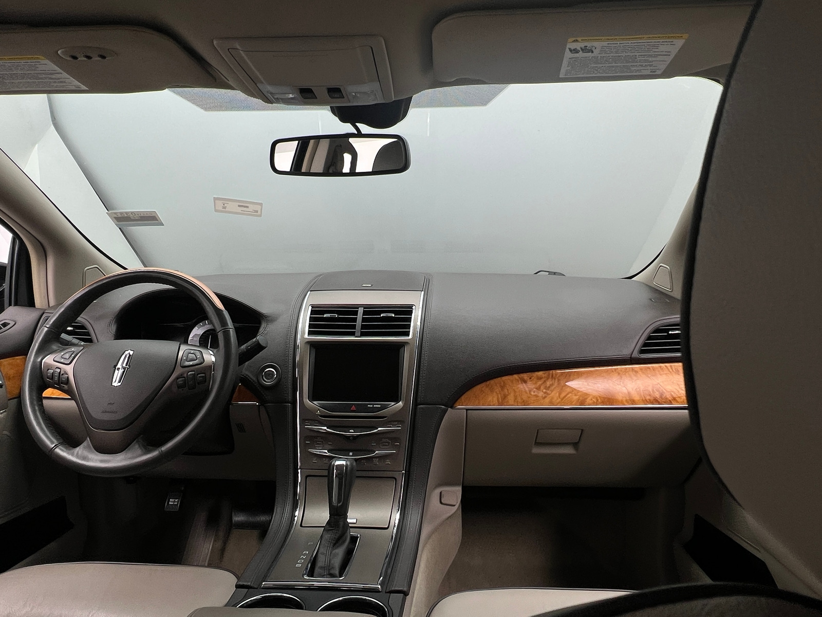 Thumbnail: 2015 Lincoln MKX - 2