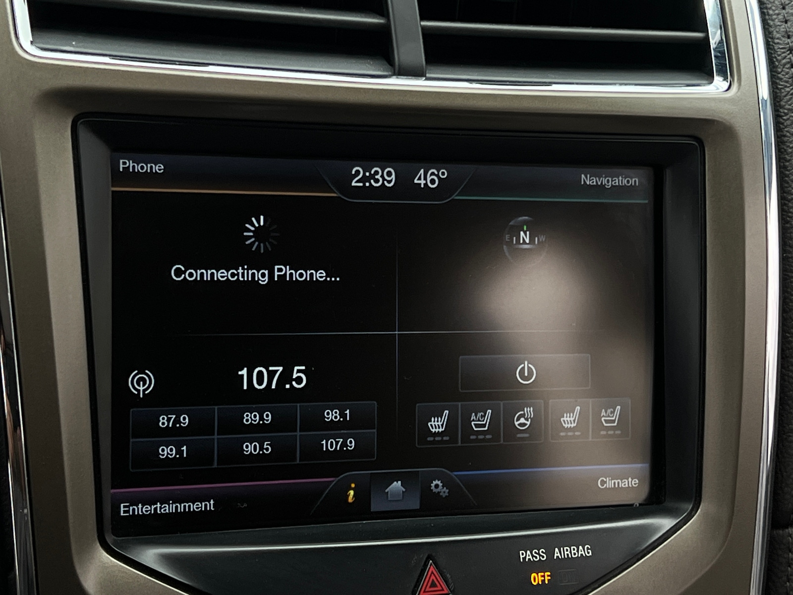 Thumbnail: 2015 Lincoln MKX - 3