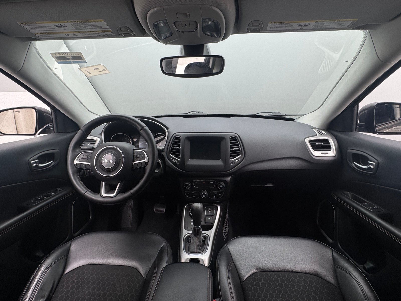 Thumbnail: 2019 Jeep Compass - 3