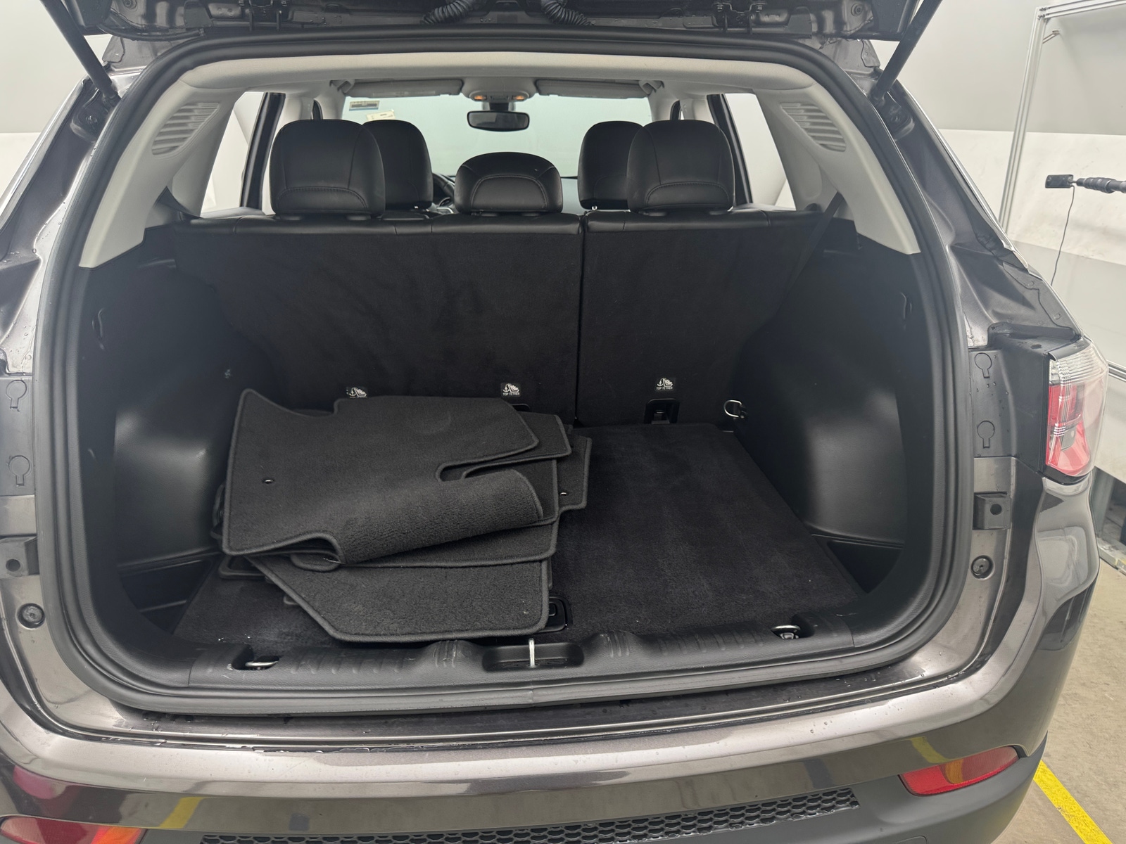 Thumbnail: 2019 Jeep Compass - 7