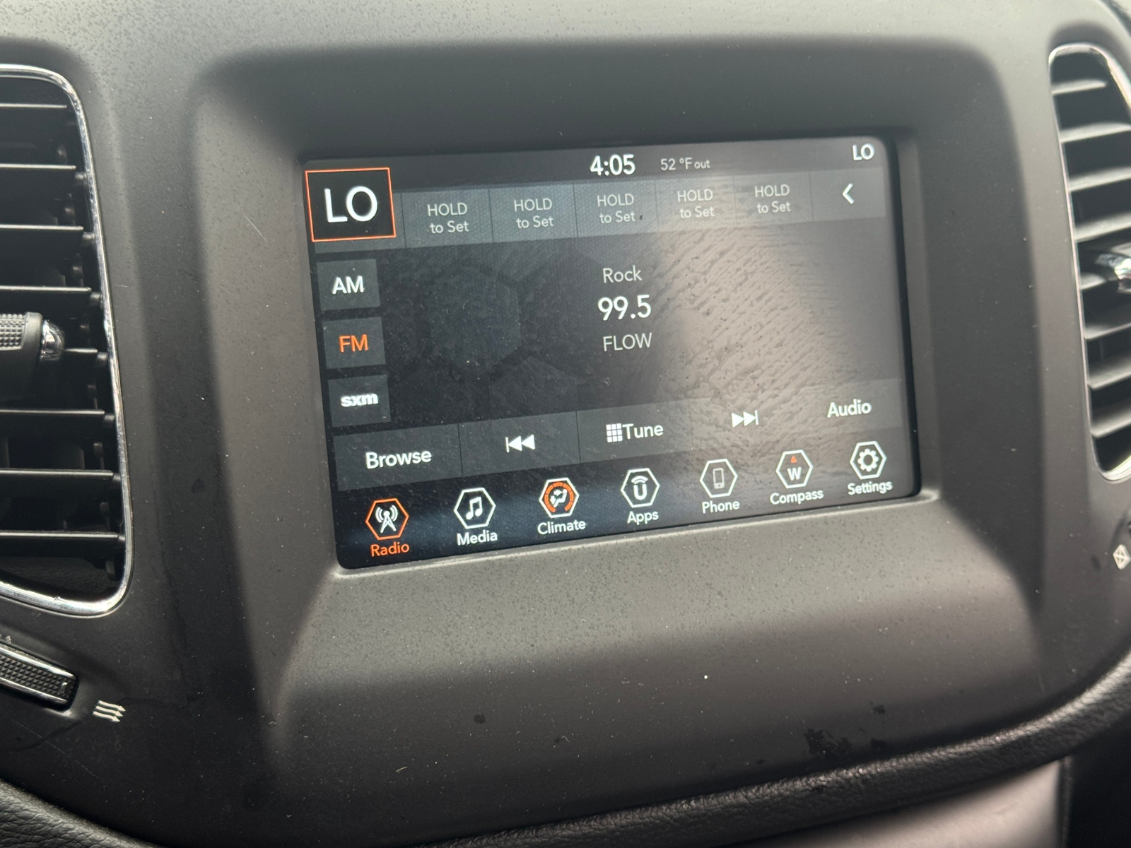 Thumbnail: 2019 Jeep Compass - 4