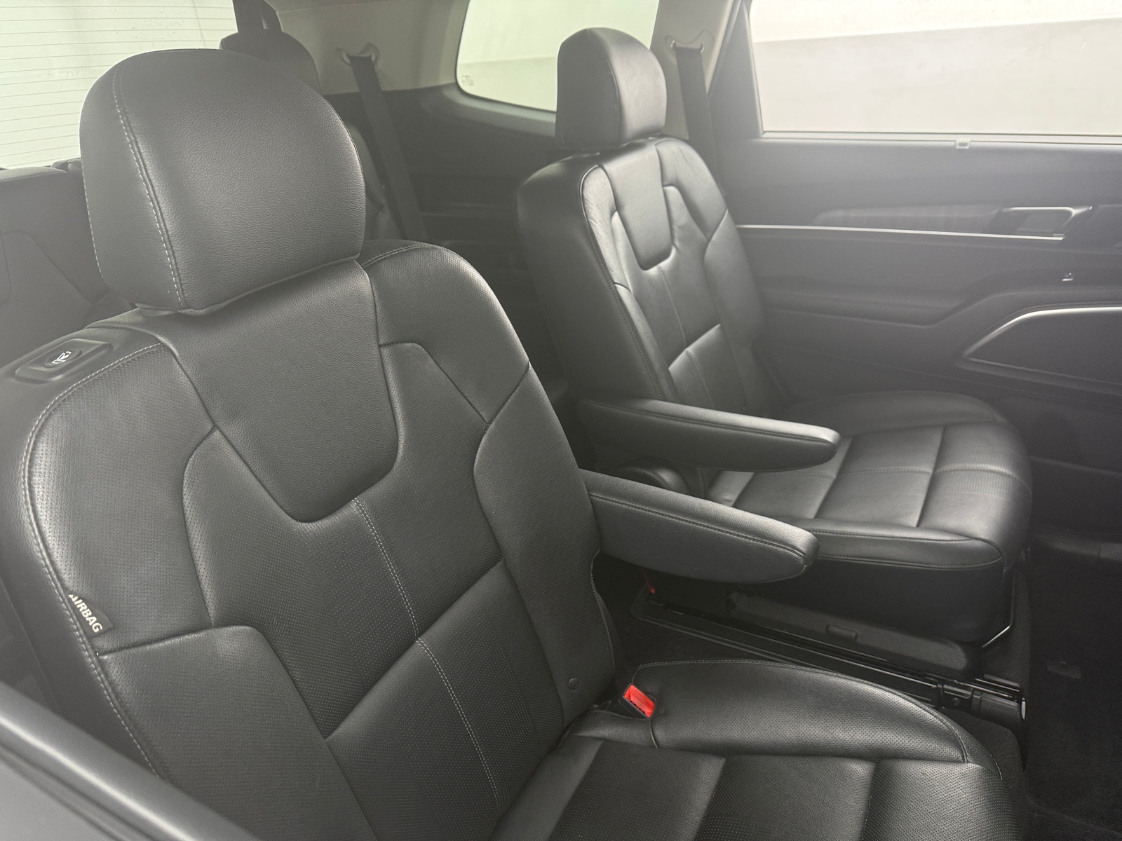 Thumbnail: 2023 Kia Telluride - 5