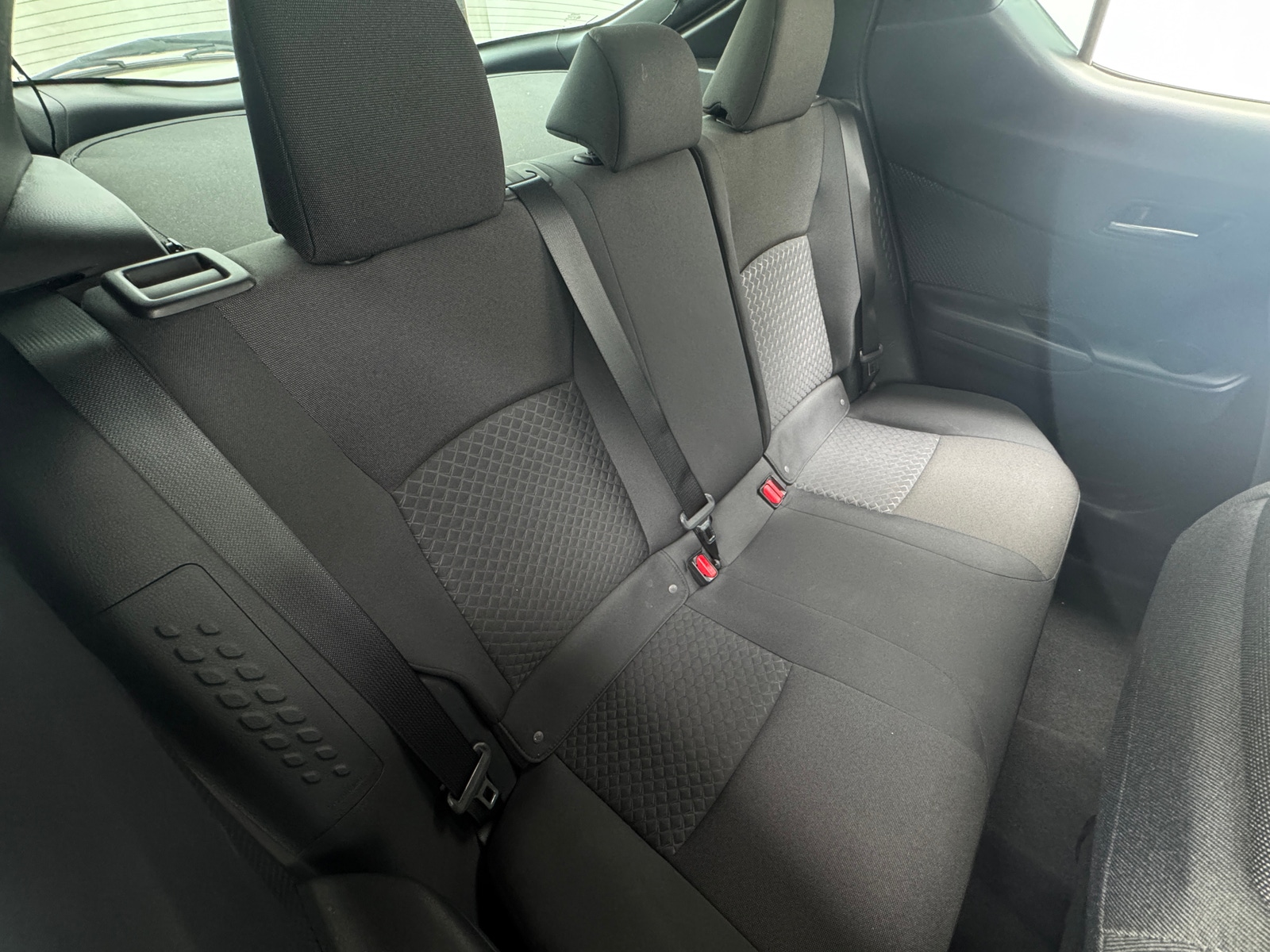 Thumbnail: 2020 Toyota C-HR - 6