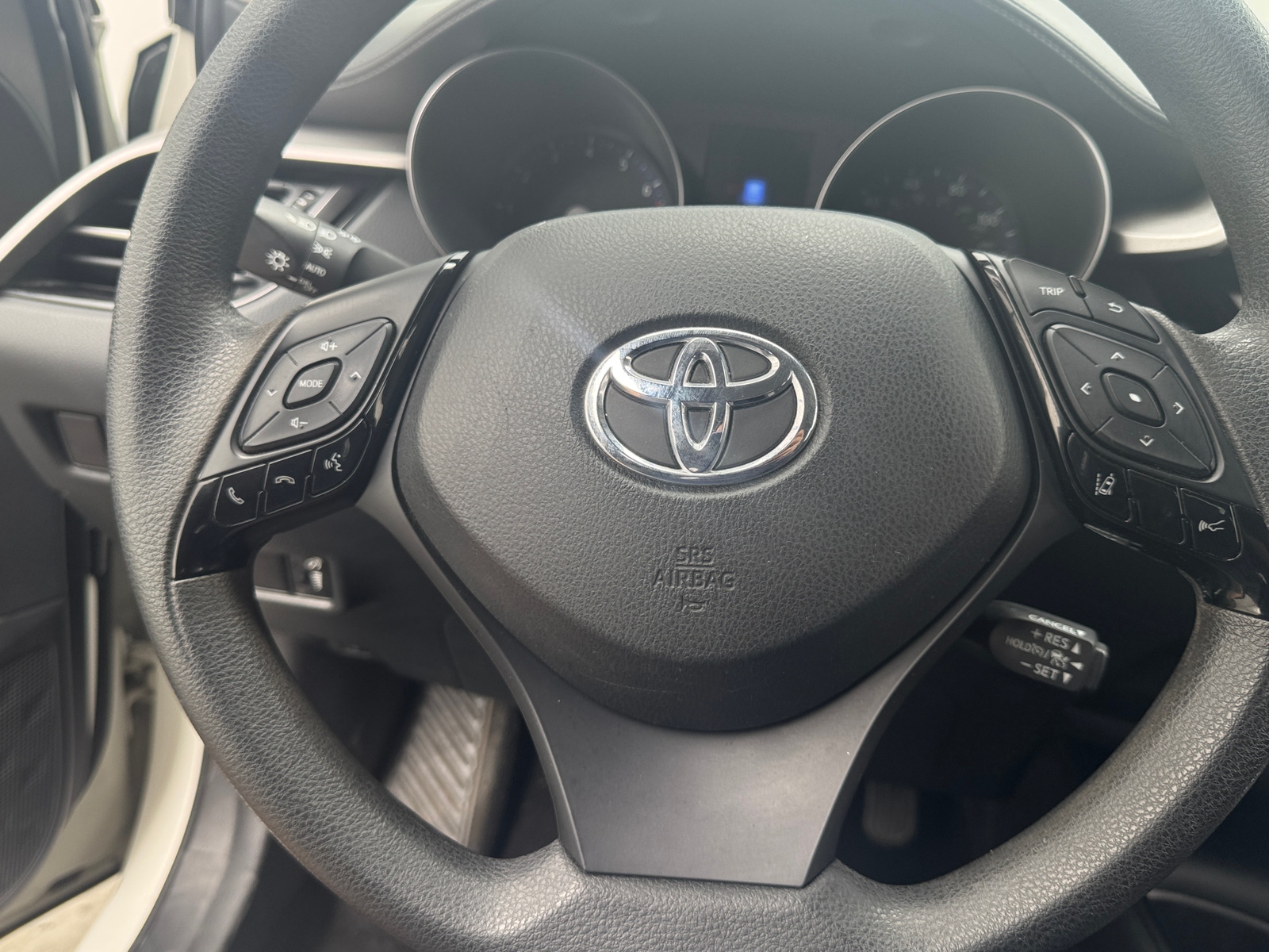 Thumbnail: 2020 Toyota C-HR - 5