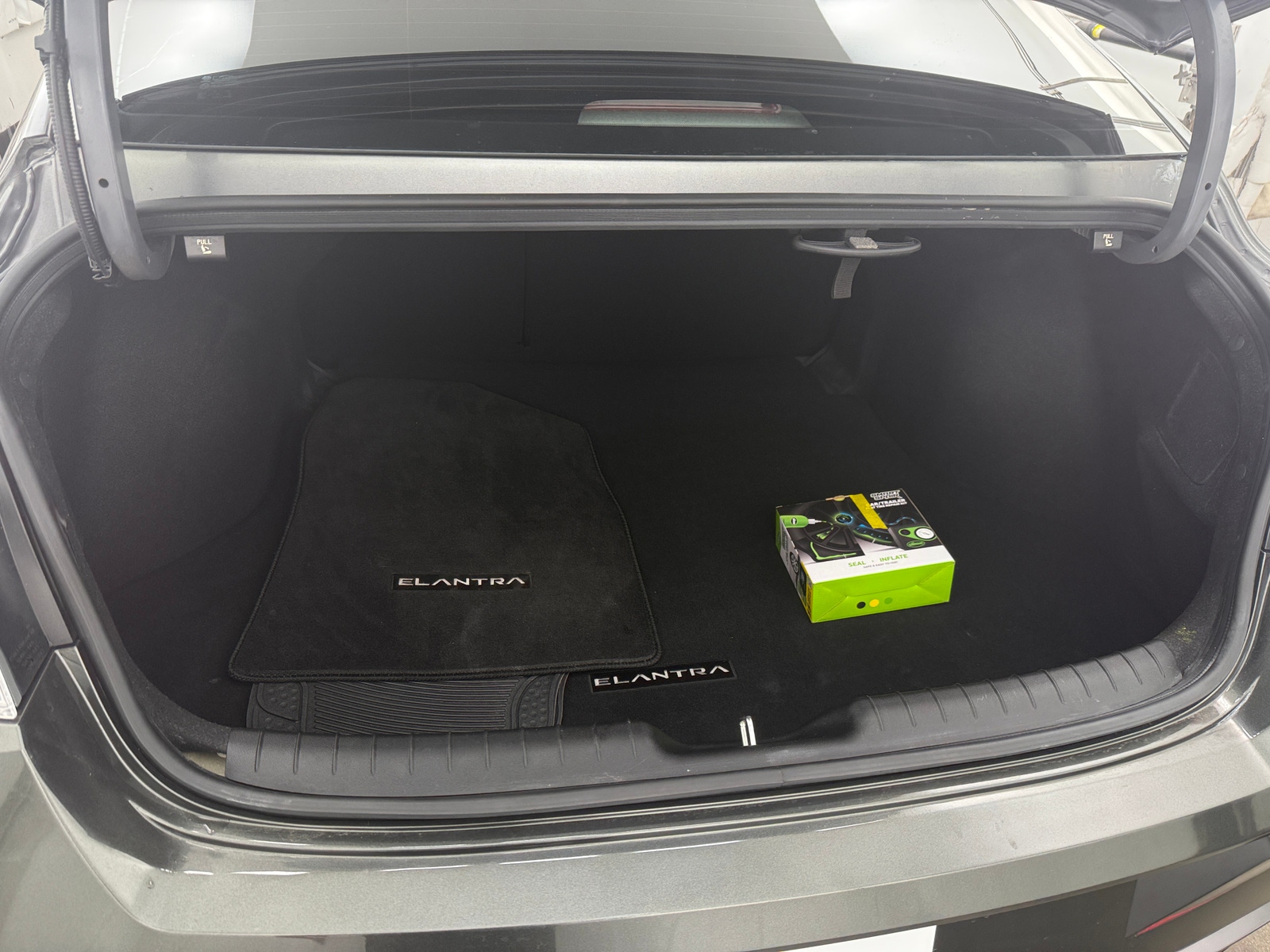 Thumbnail: 2024 Hyundai Elantra - 7