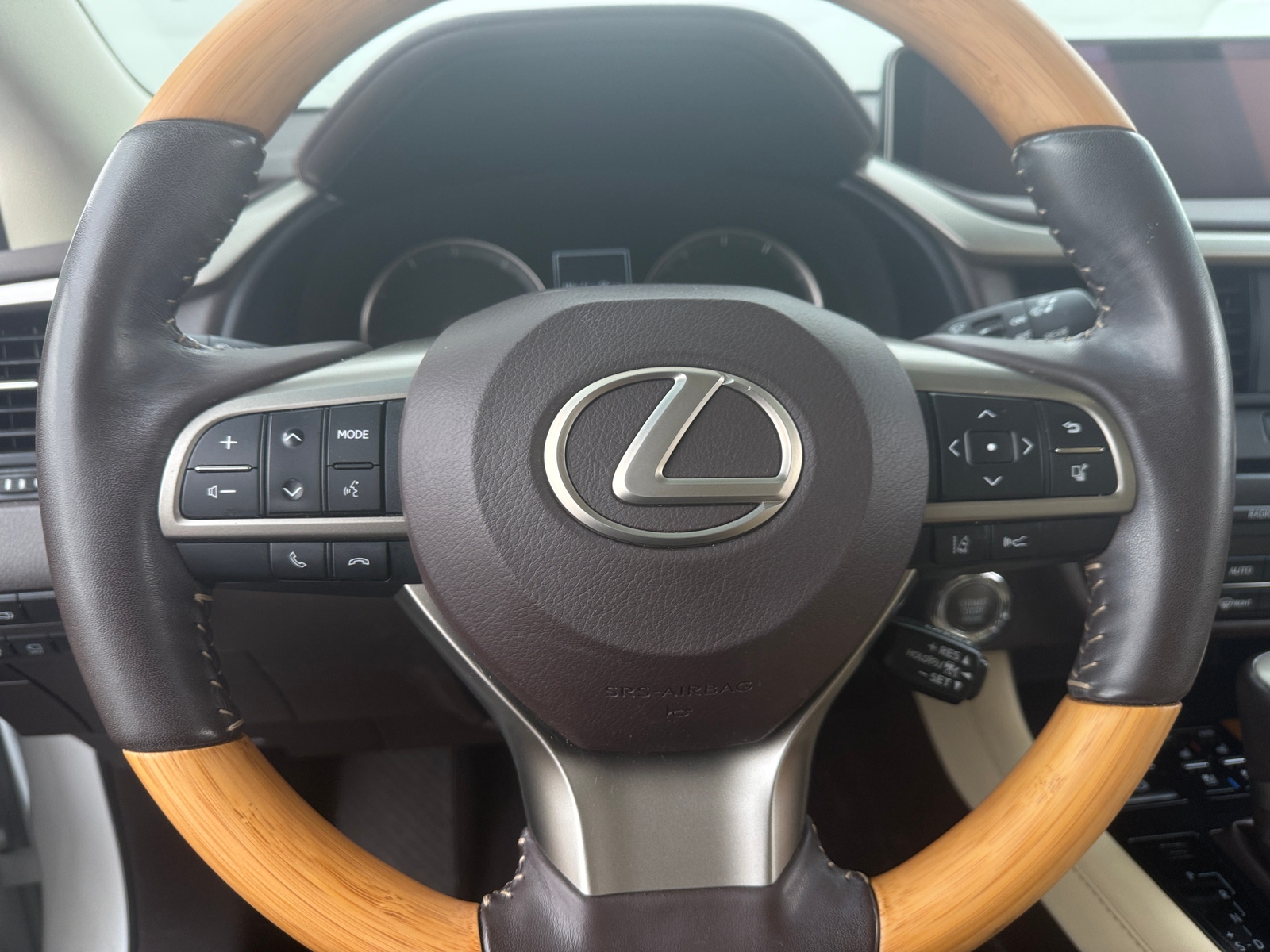 Thumbnail: 2019 Lexus RX - 5