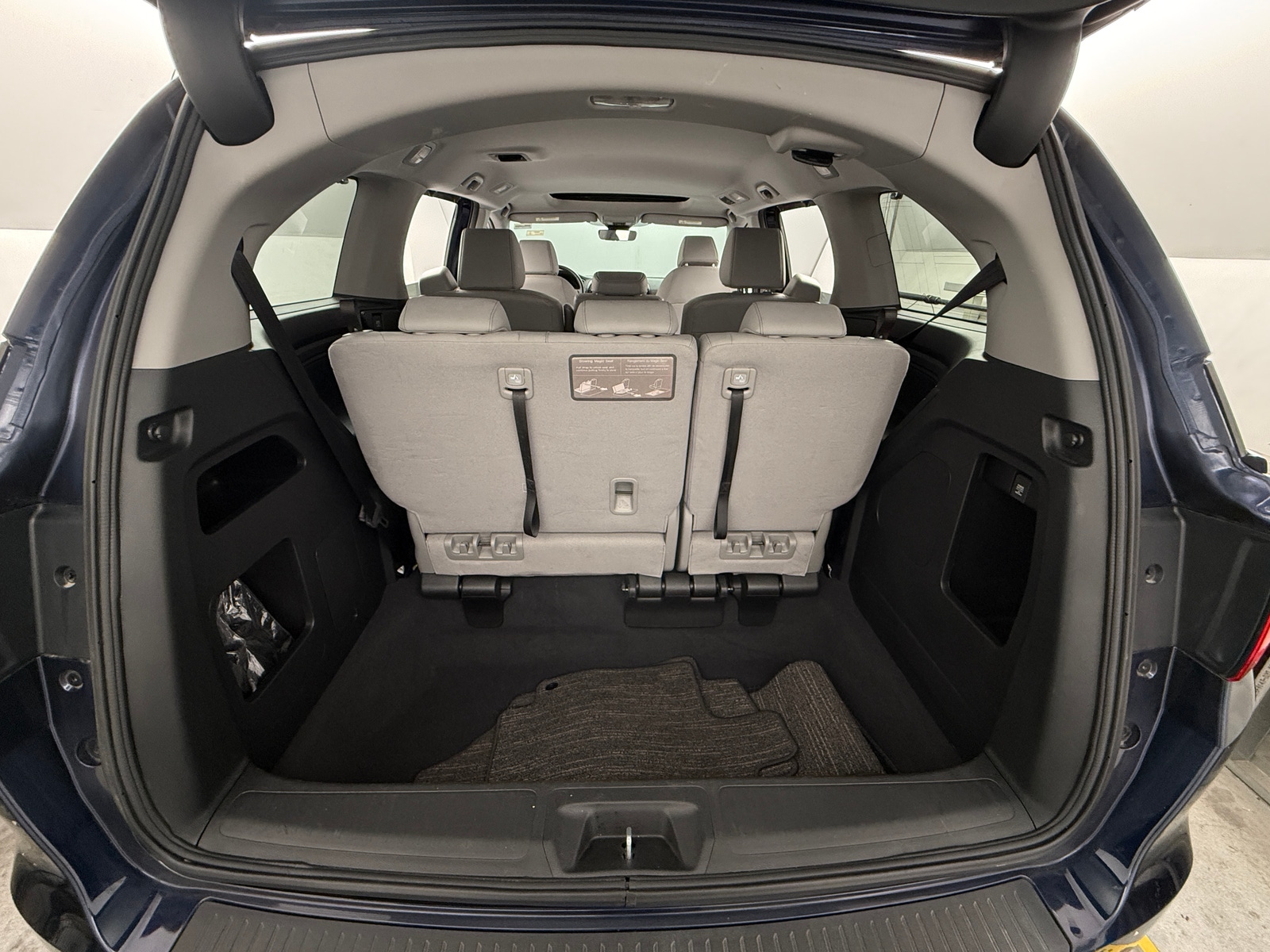 Thumbnail: 2022 Honda Odyssey - 6