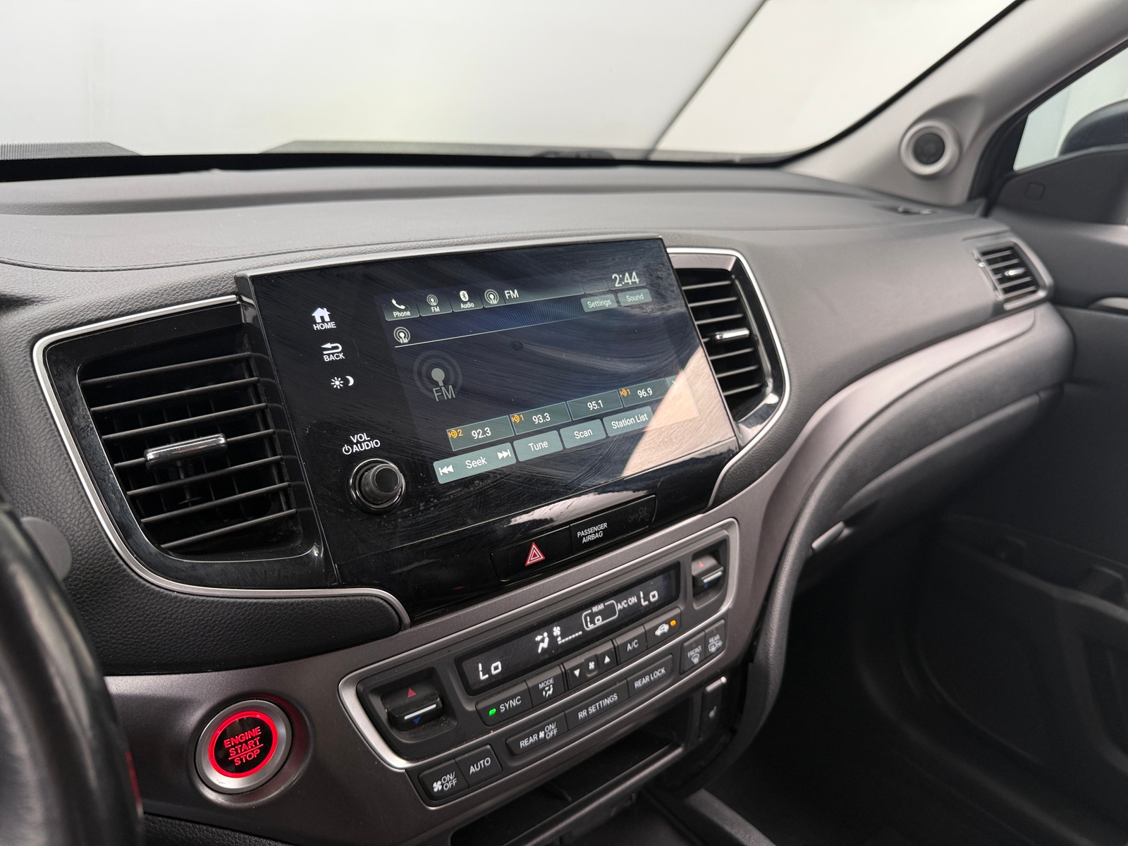 Thumbnail: 2020 Honda Pilot - 3