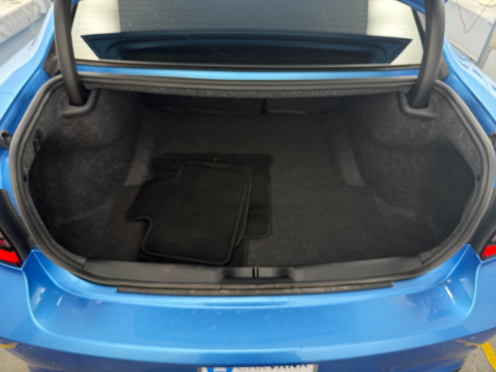 Thumbnail: 2023 Dodge Charger - 6