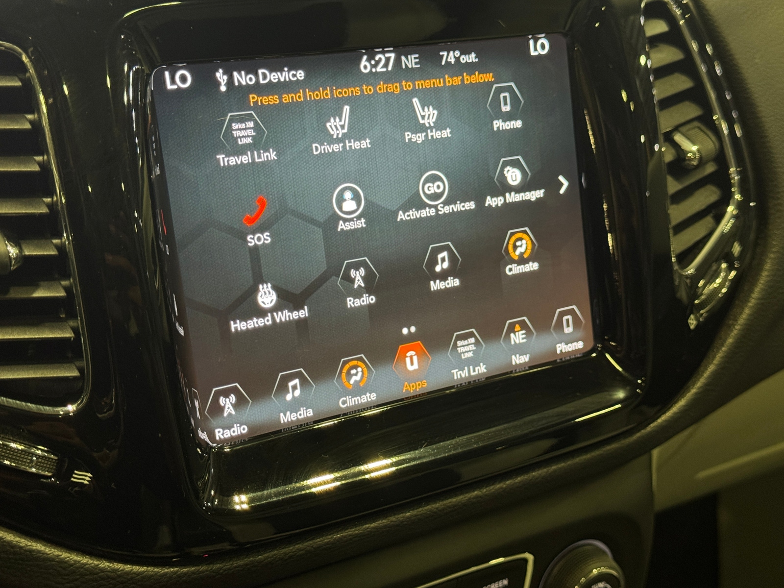 Thumbnail: 2018 Jeep Compass - 3