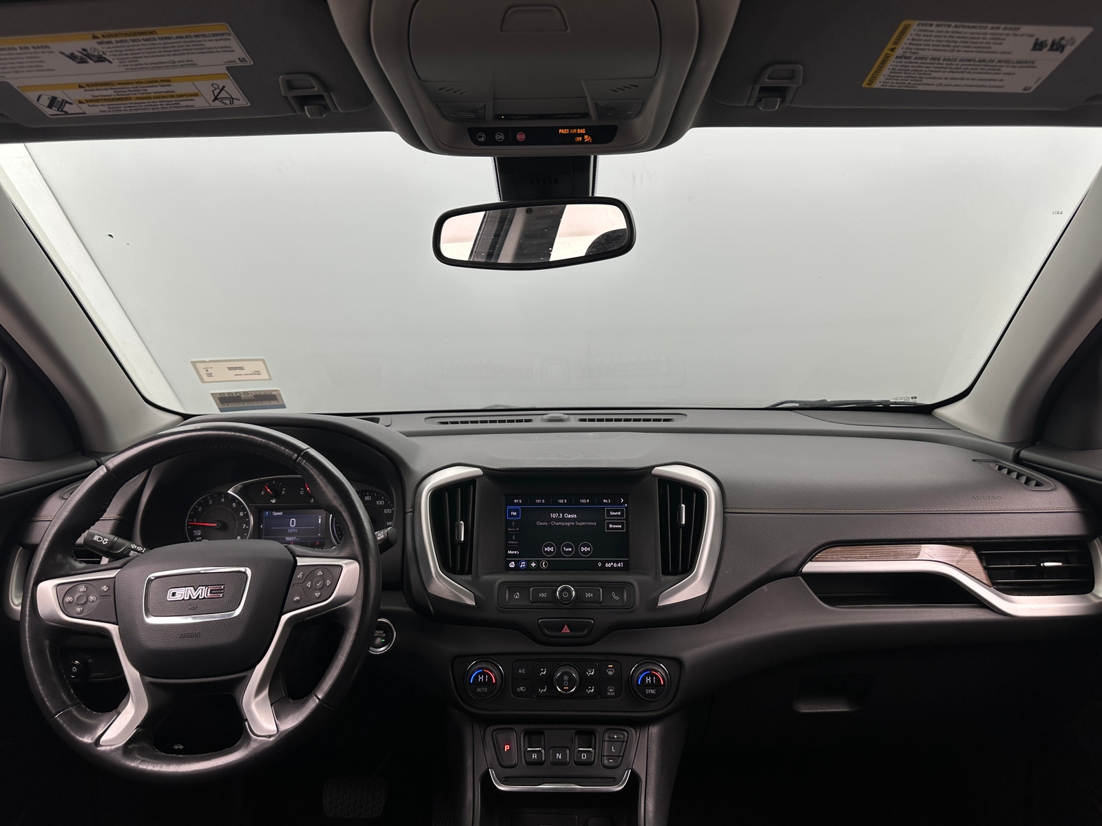 Thumbnail: 2020 GMC Terrain - 3