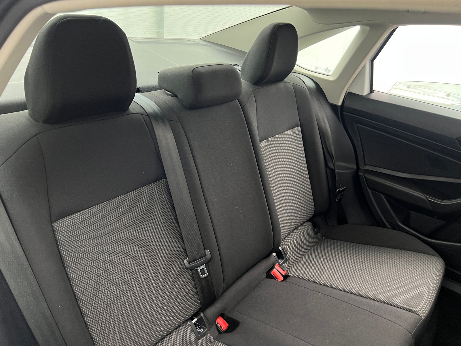 Thumbnail: 2019 Volkswagen Jetta - 6