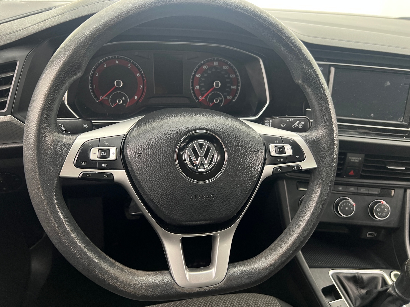 Thumbnail: 2019 Volkswagen Jetta - 5