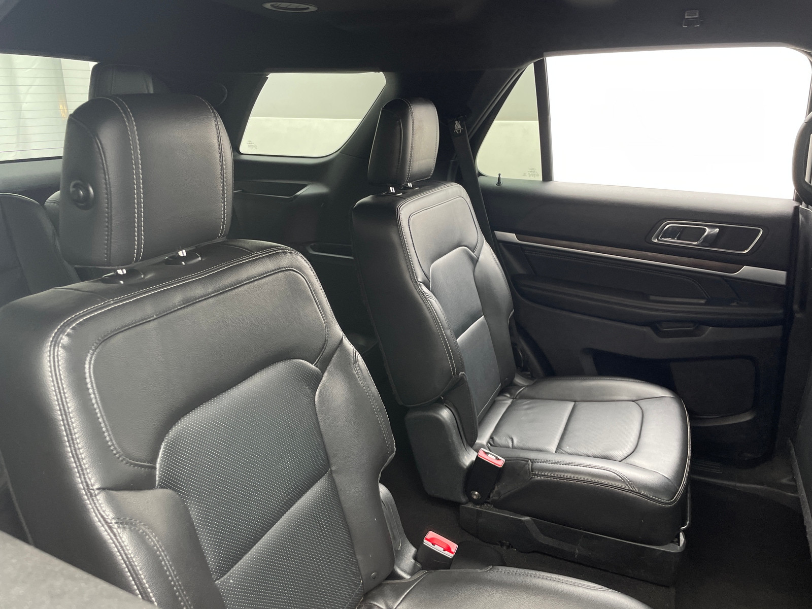 Thumbnail: 2018 Ford Explorer - 5