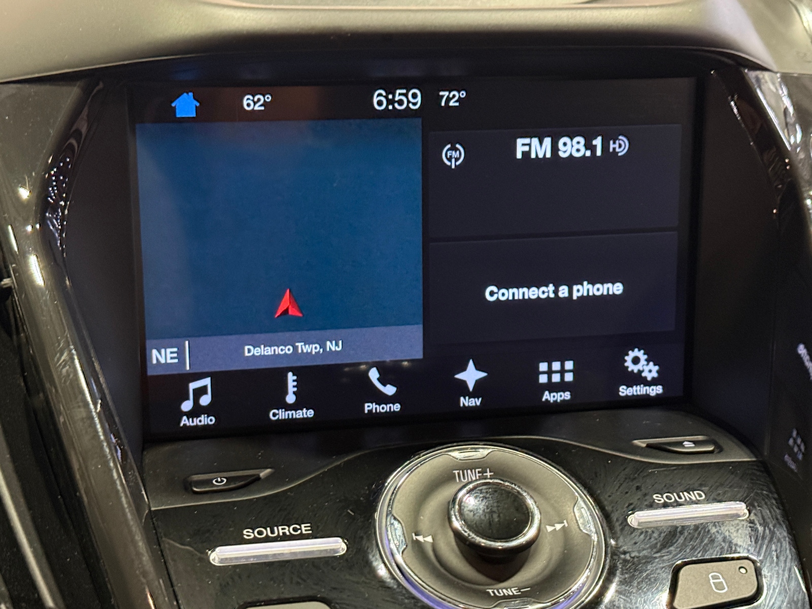 Thumbnail: 2016 Ford Escape - 3