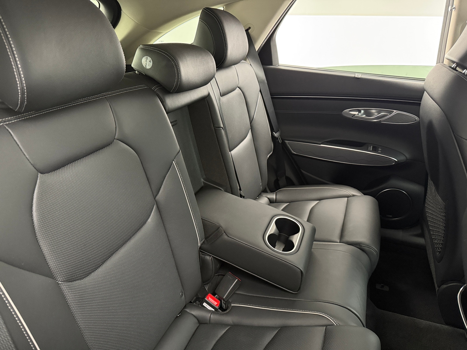 Thumbnail: 2023 Genesis GV70 - 5