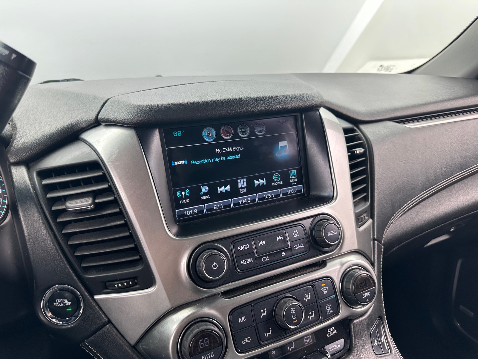 Thumbnail: 2019 Chevrolet Tahoe - 3