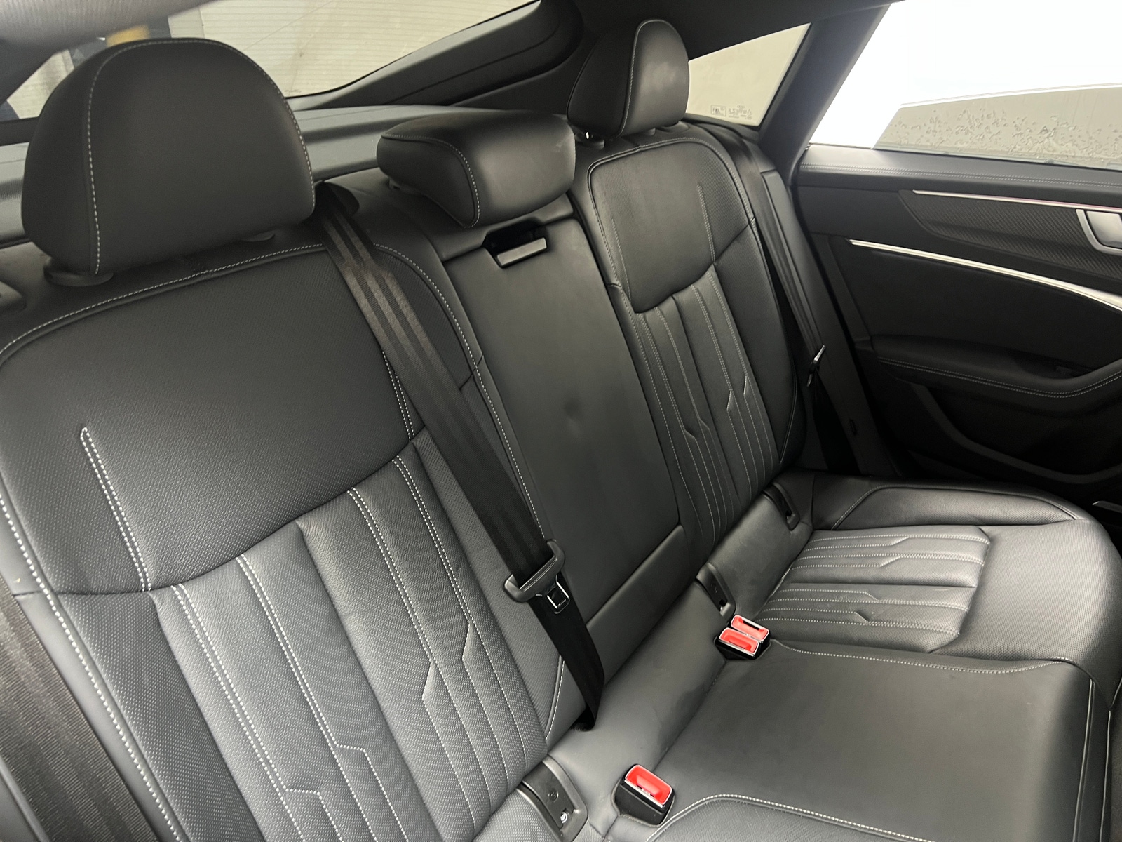 Thumbnail: 2022 Audi S7 - 5