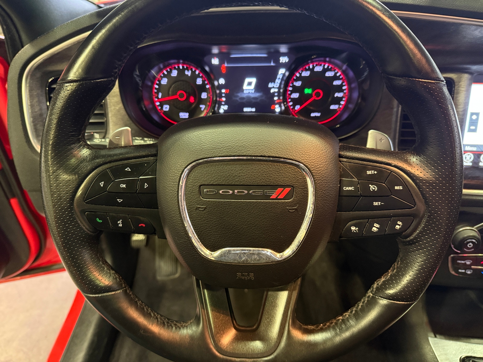 Thumbnail: 2017 Dodge Charger - 4