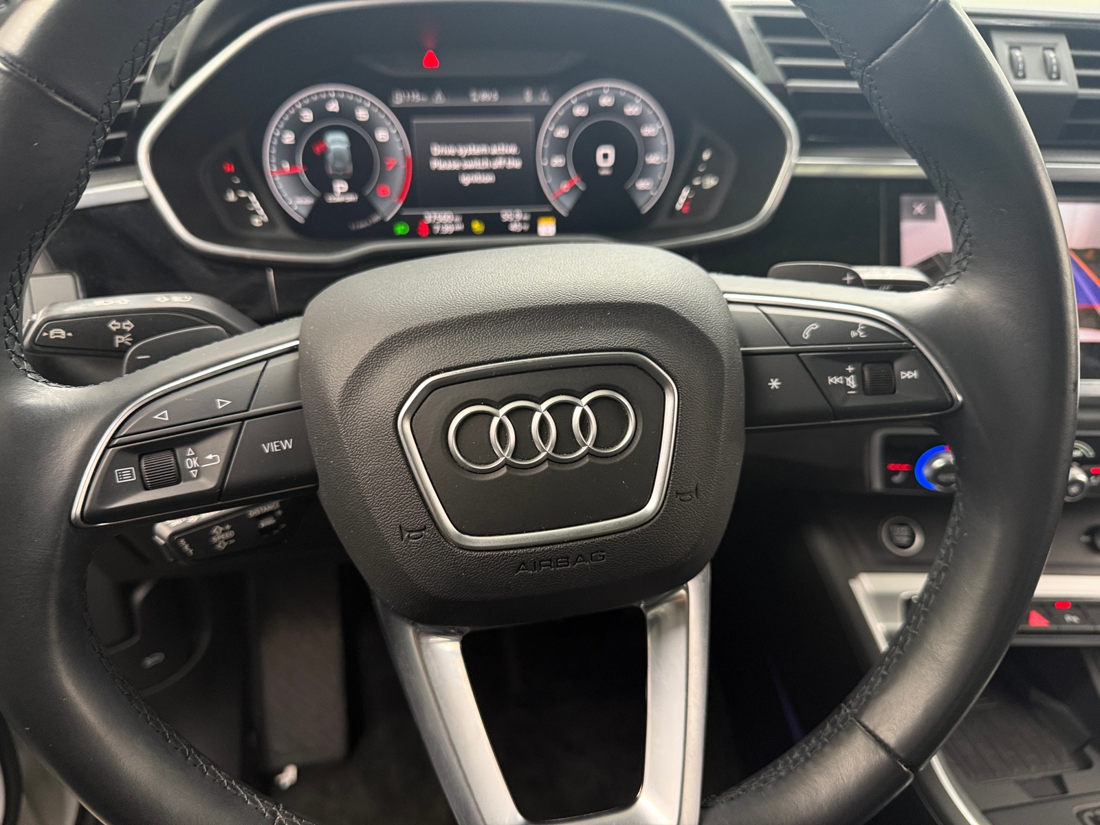 Thumbnail: 2021 Audi Q3 - 4