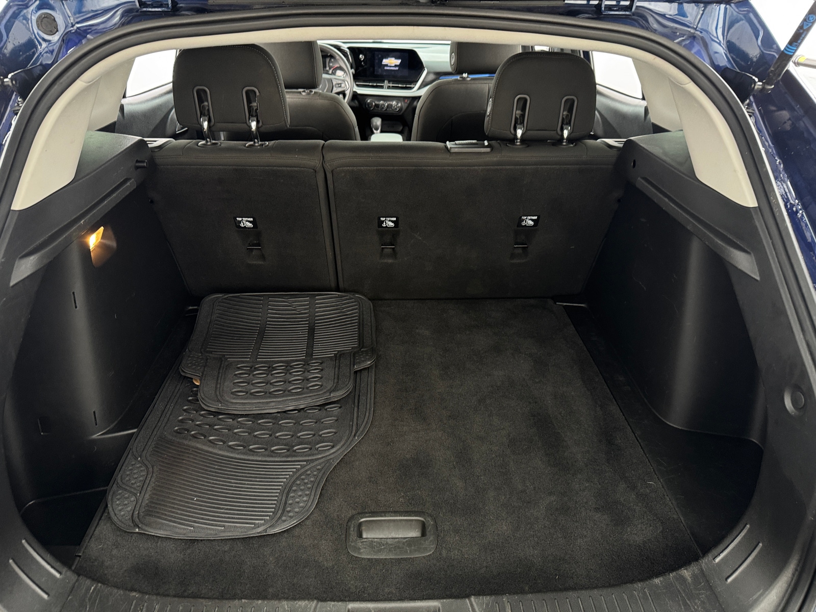 Thumbnail: 2024 Chevrolet Trax - 7