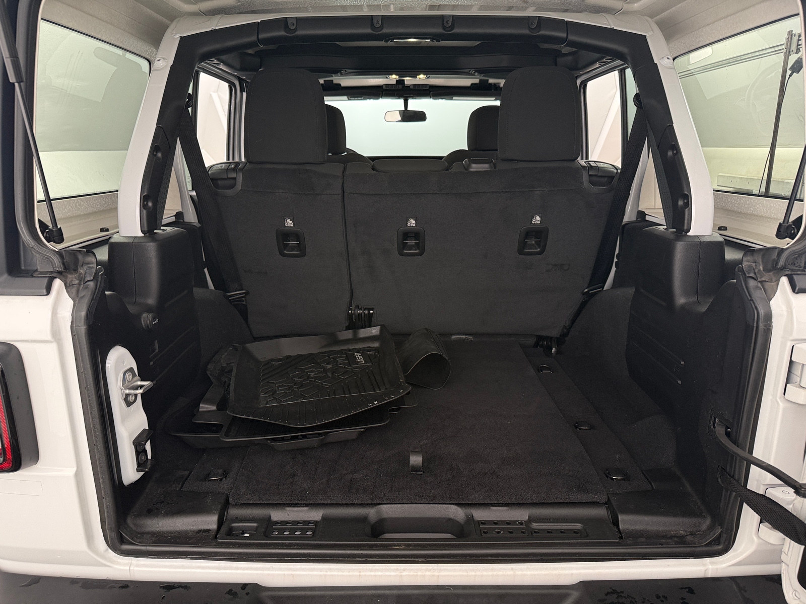 Thumbnail: 2021 Jeep Wrangler - 7