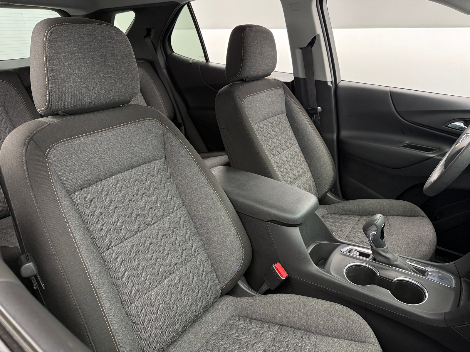 Thumbnail: 2023 Chevrolet Equinox - 2