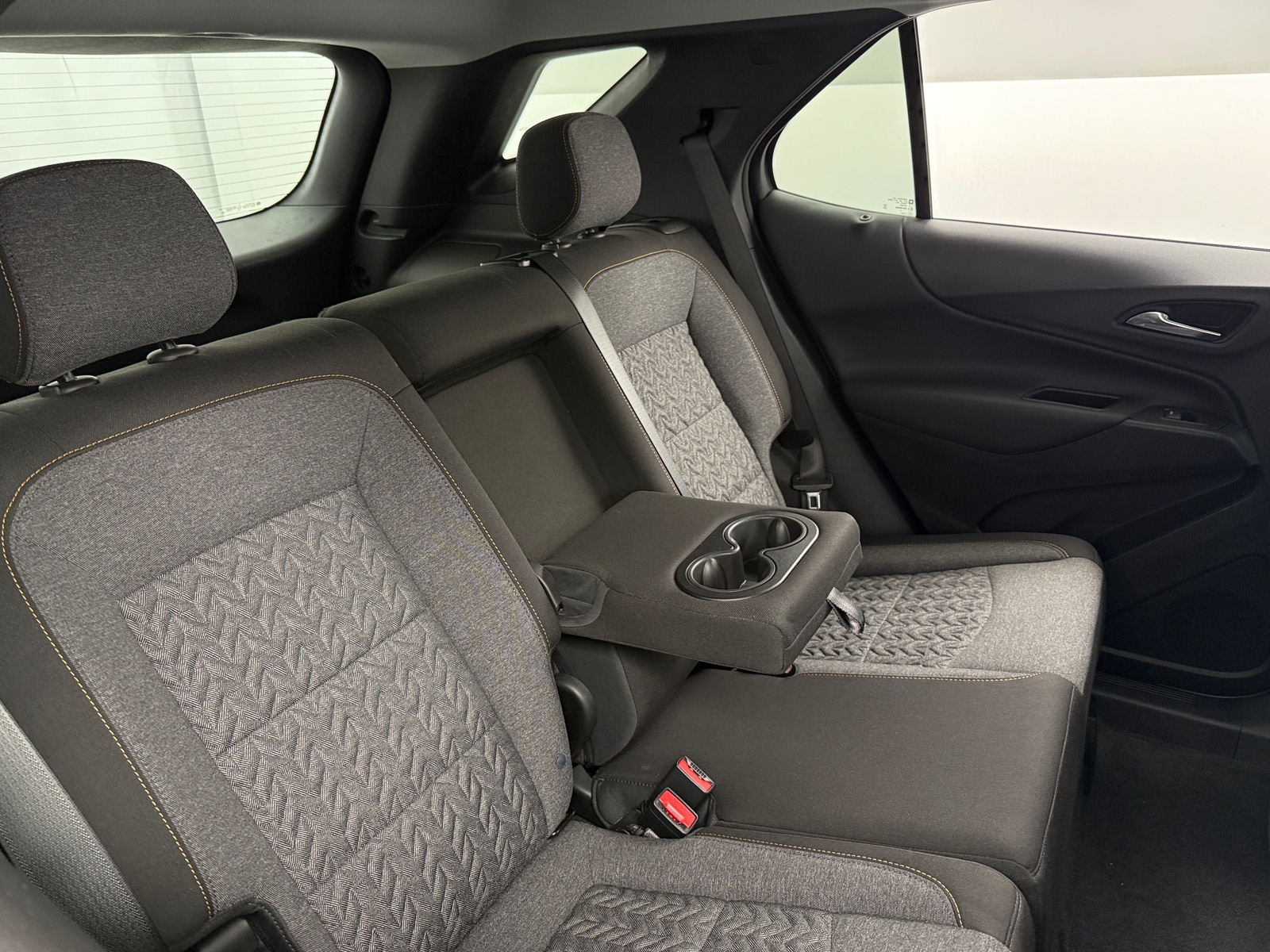 Thumbnail: 2023 Chevrolet Equinox - 6