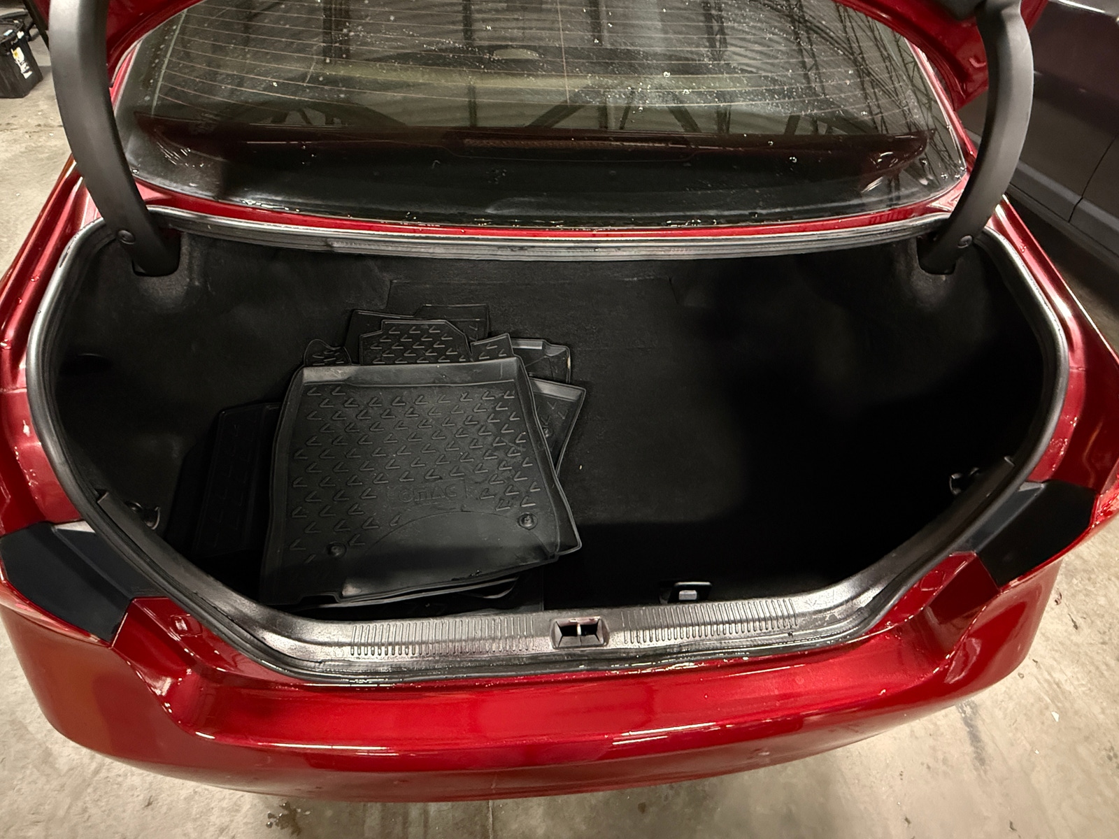 Thumbnail: 2012 Lexus ES - 6