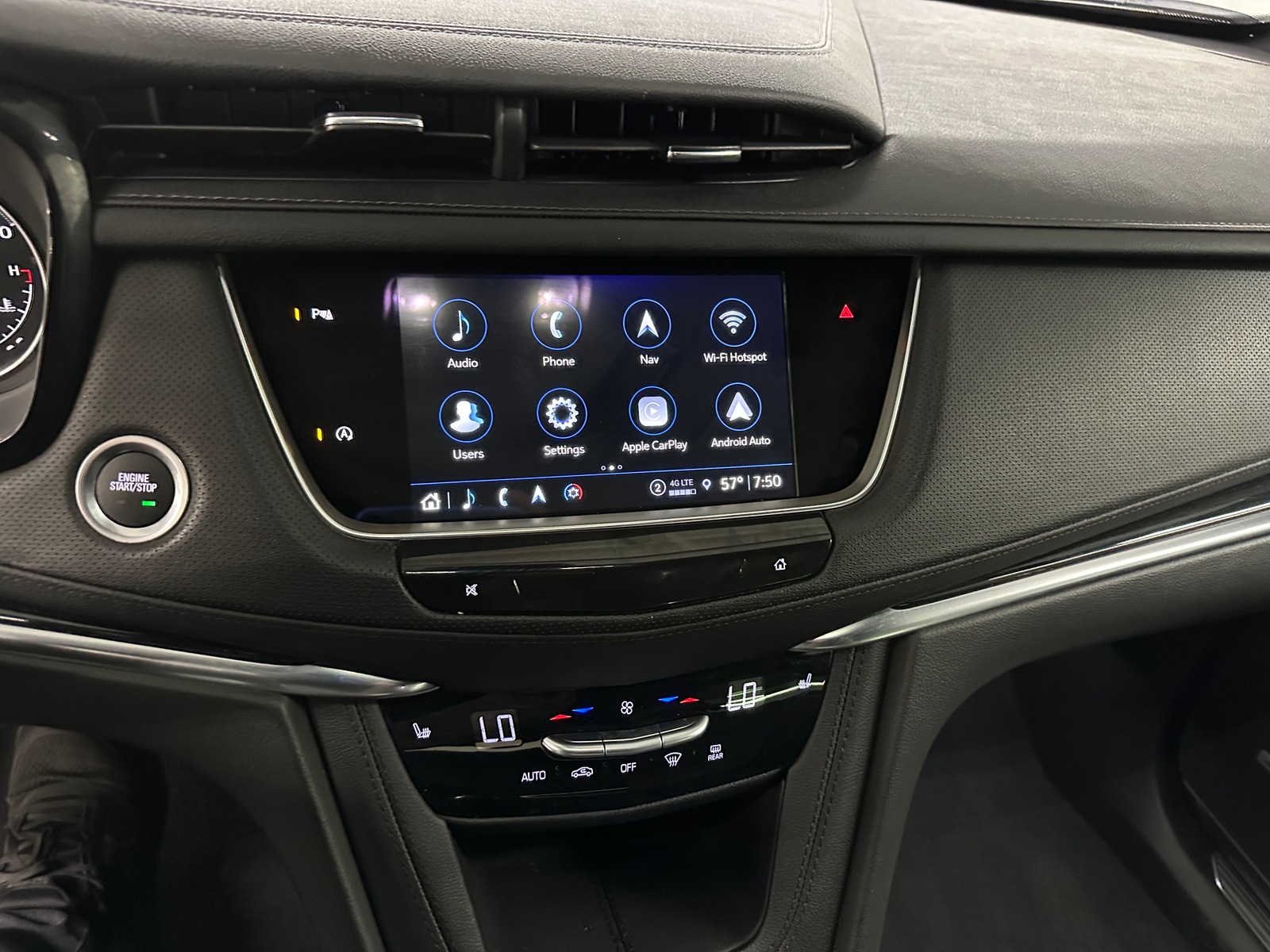 Thumbnail: 2025 Cadillac XT5 - 3