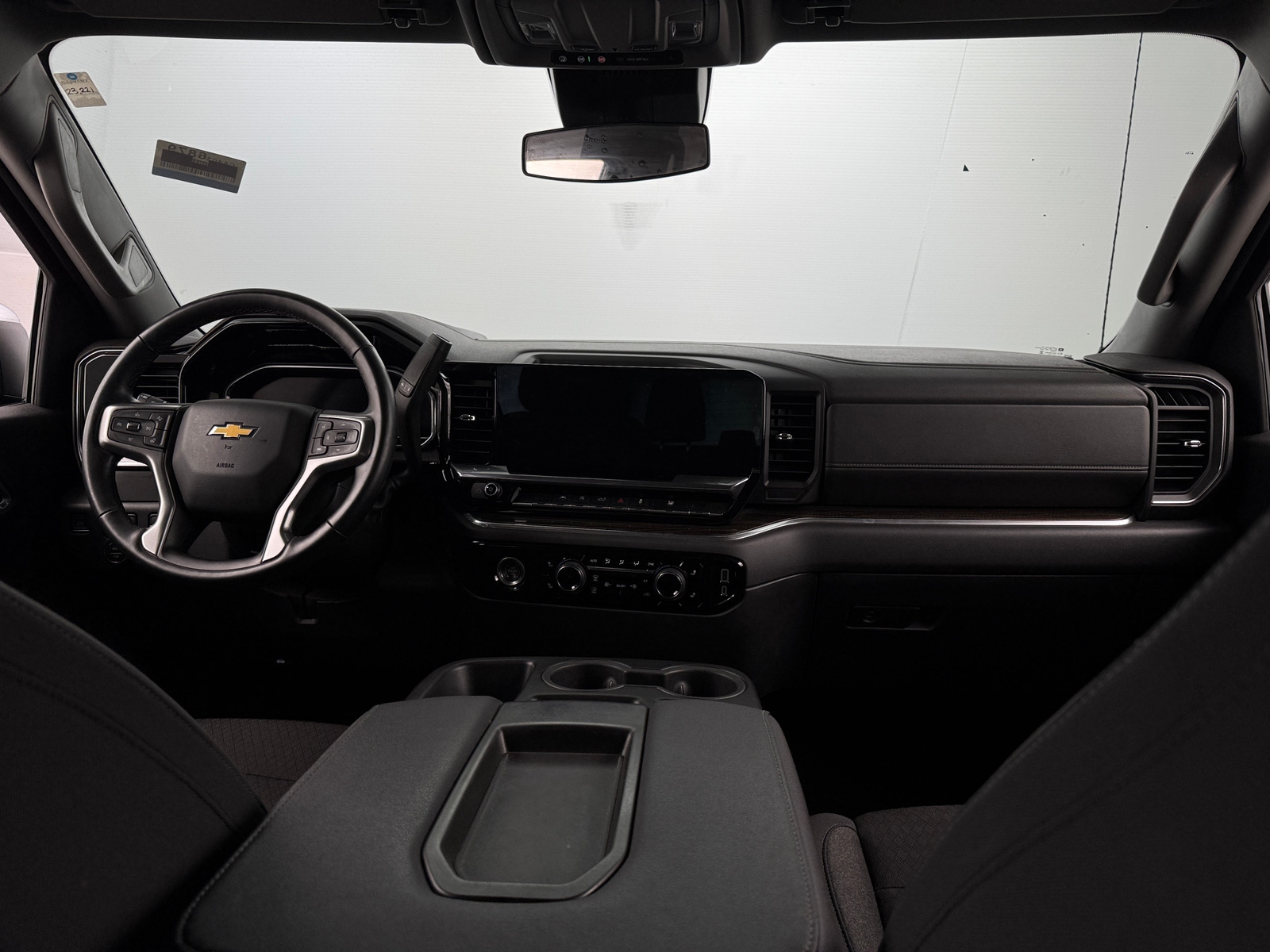 Thumbnail: 2024 Chevrolet Silverado 1500 - 3