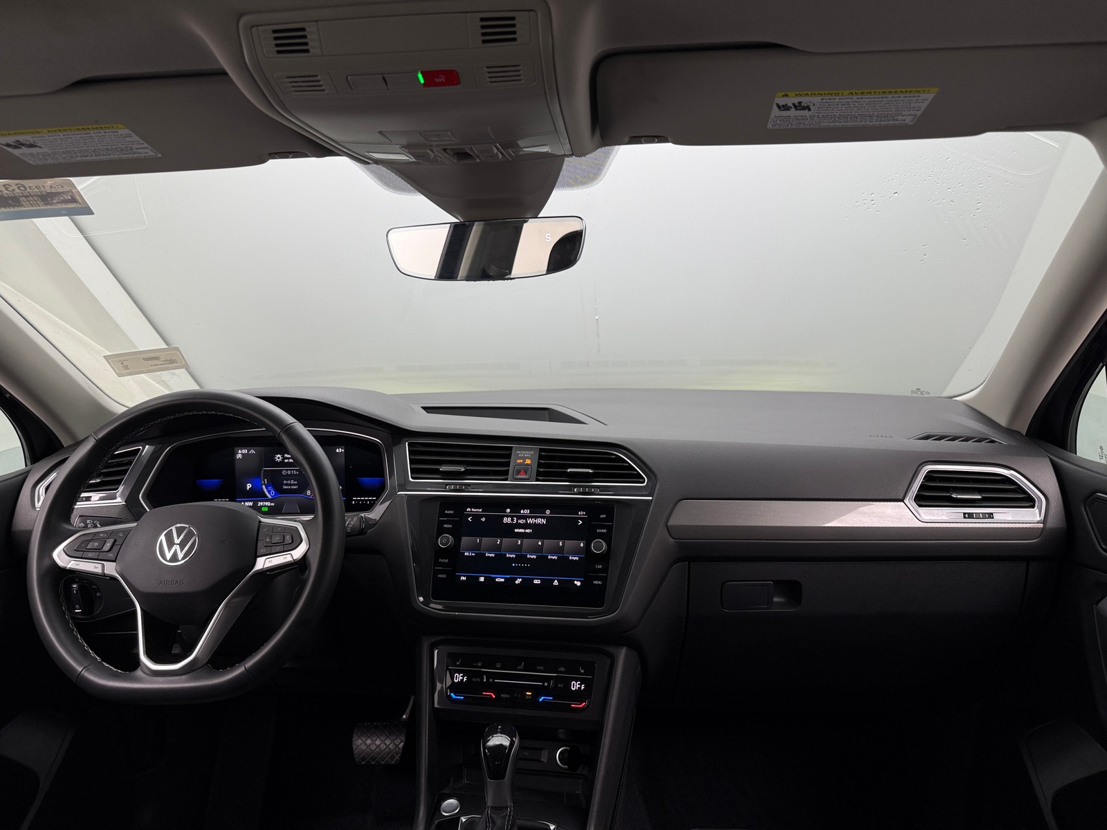 Thumbnail: 2022 Volkswagen Tiguan - 2