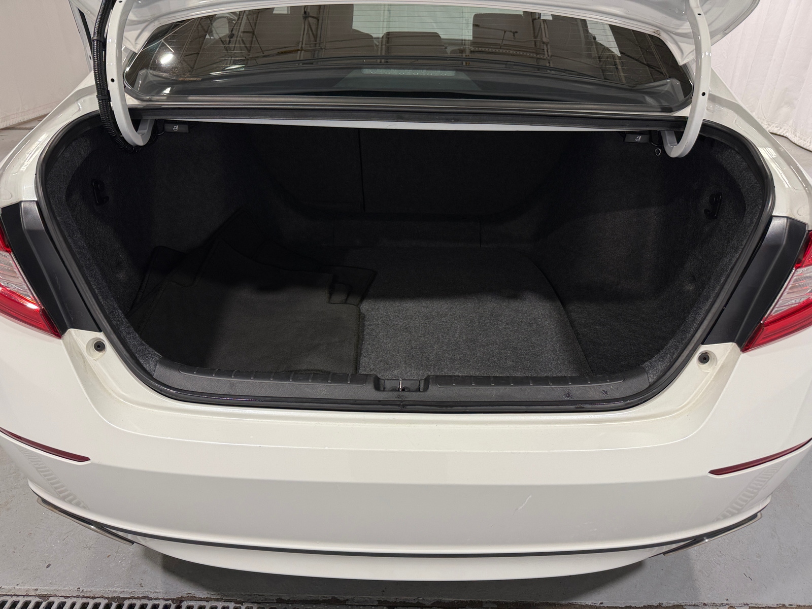 Thumbnail: 2021 Honda Accord - 7