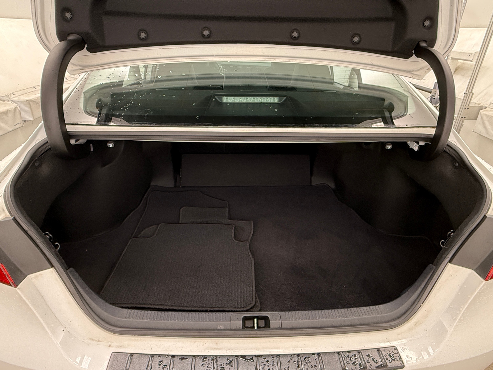 Thumbnail: 2020 Toyota Camry - 7