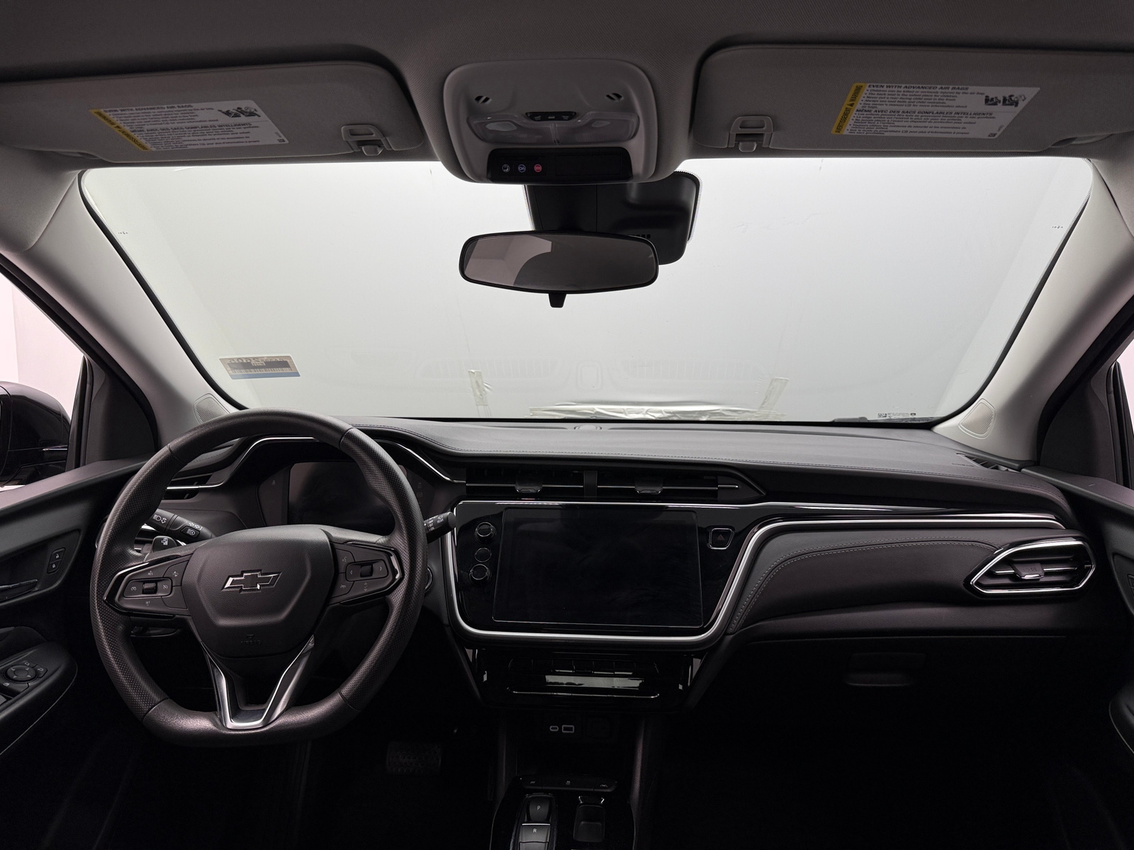 Thumbnail: 2023 Chevrolet Bolt EUV - 3