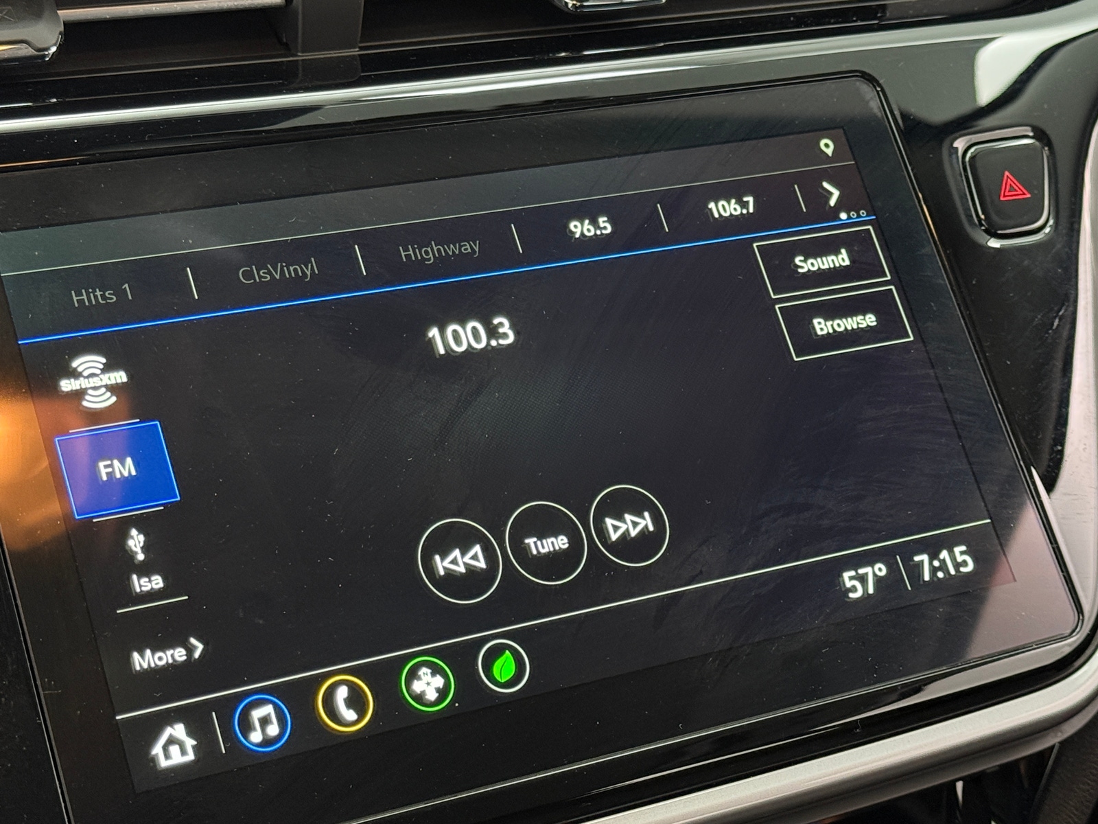 Thumbnail: 2023 Chevrolet Bolt EUV - 4