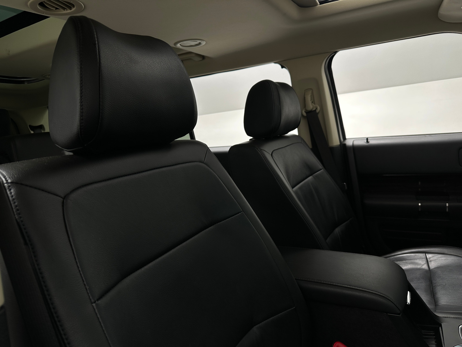 Thumbnail: 2018 Ford Flex - 2